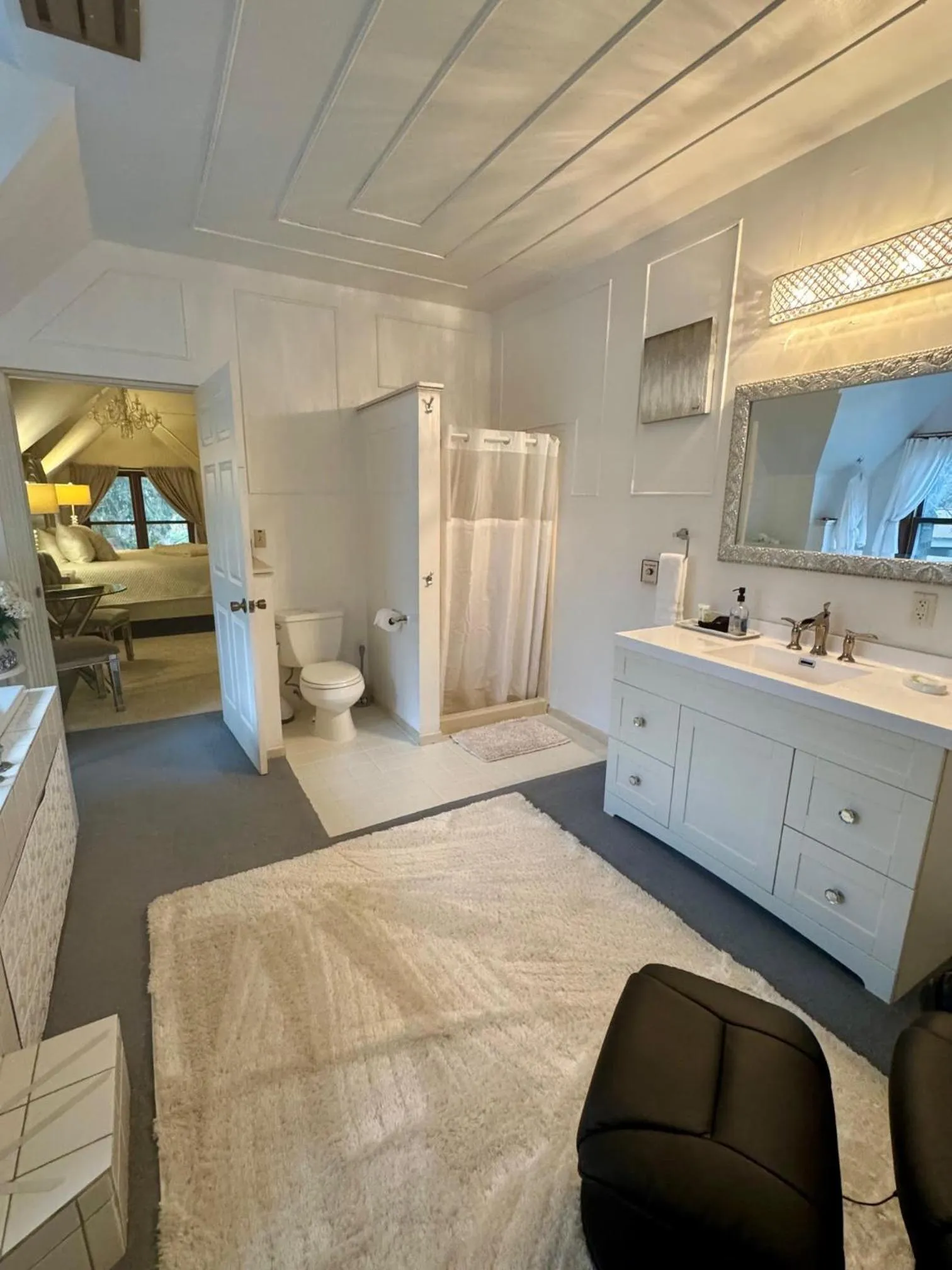 Shower in Otter Creek Eau Claire Altoona