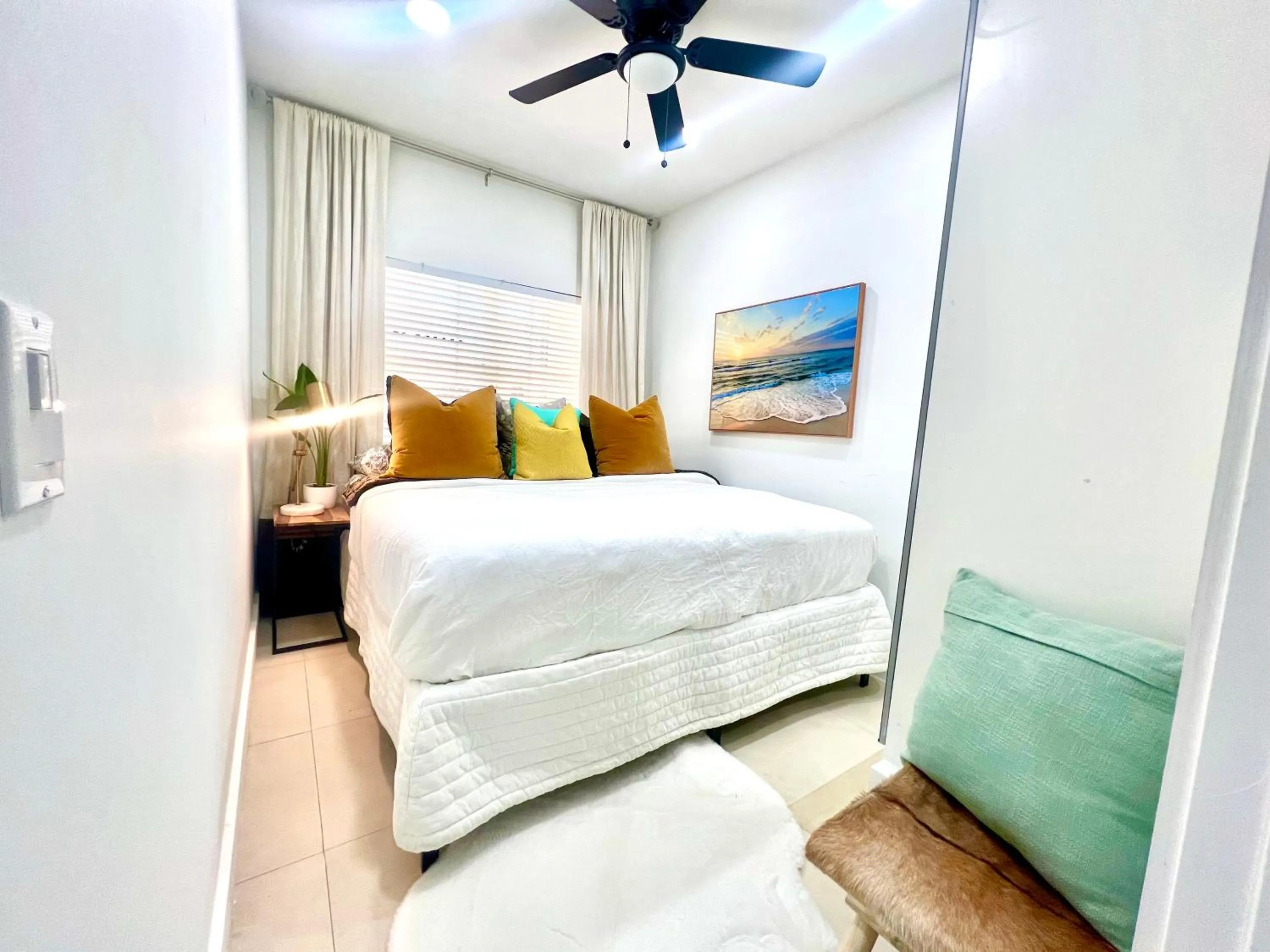 Photo of the whole room, Bed in SOBE MONARCH-WALK TO THE BEACH - OCEAN DRIVE GOOD TIME HOTEL AND ANGLER HOTEL ACROSS THE STREET