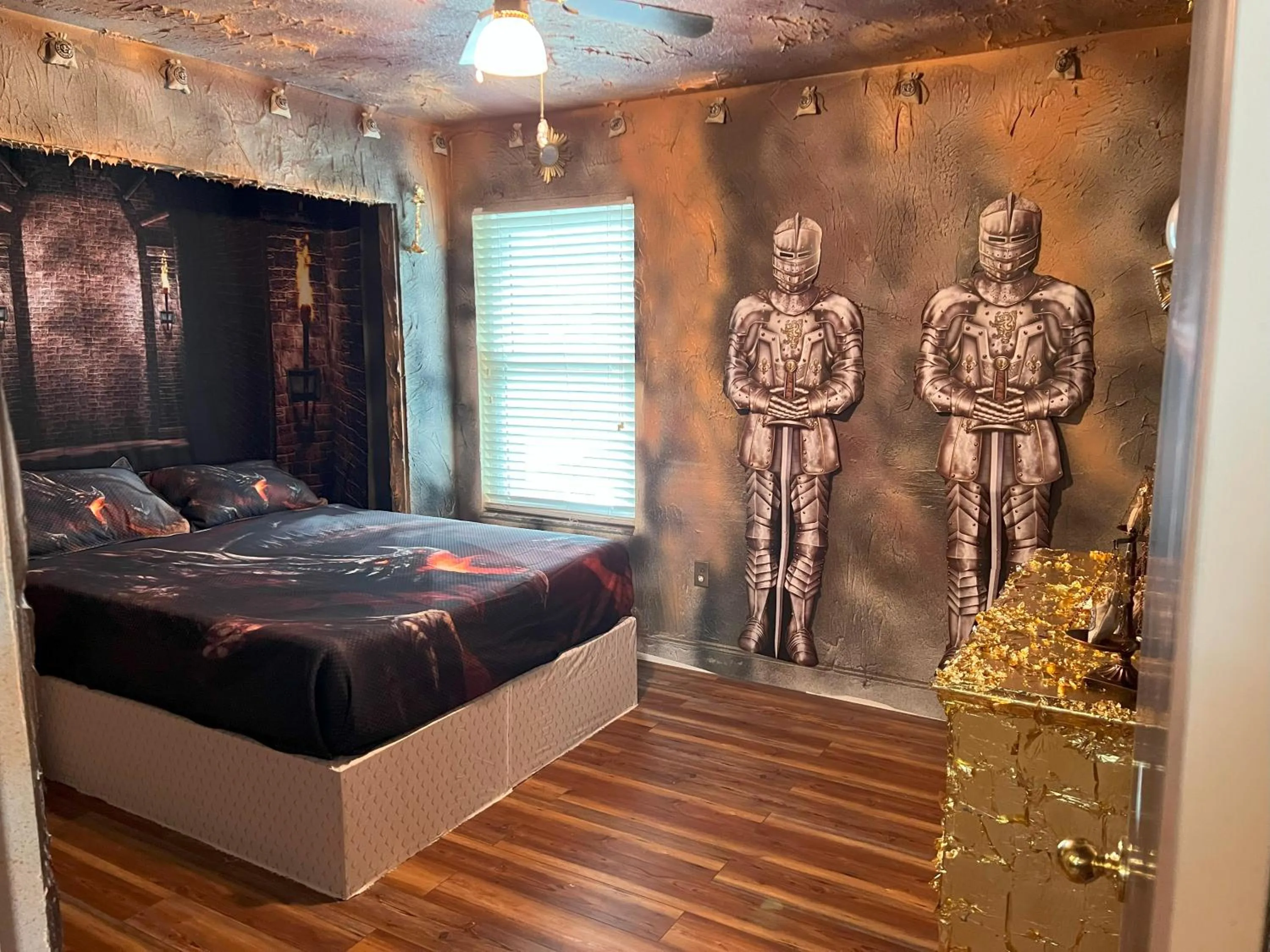 Bed in Magical Castle Near Theme Parks