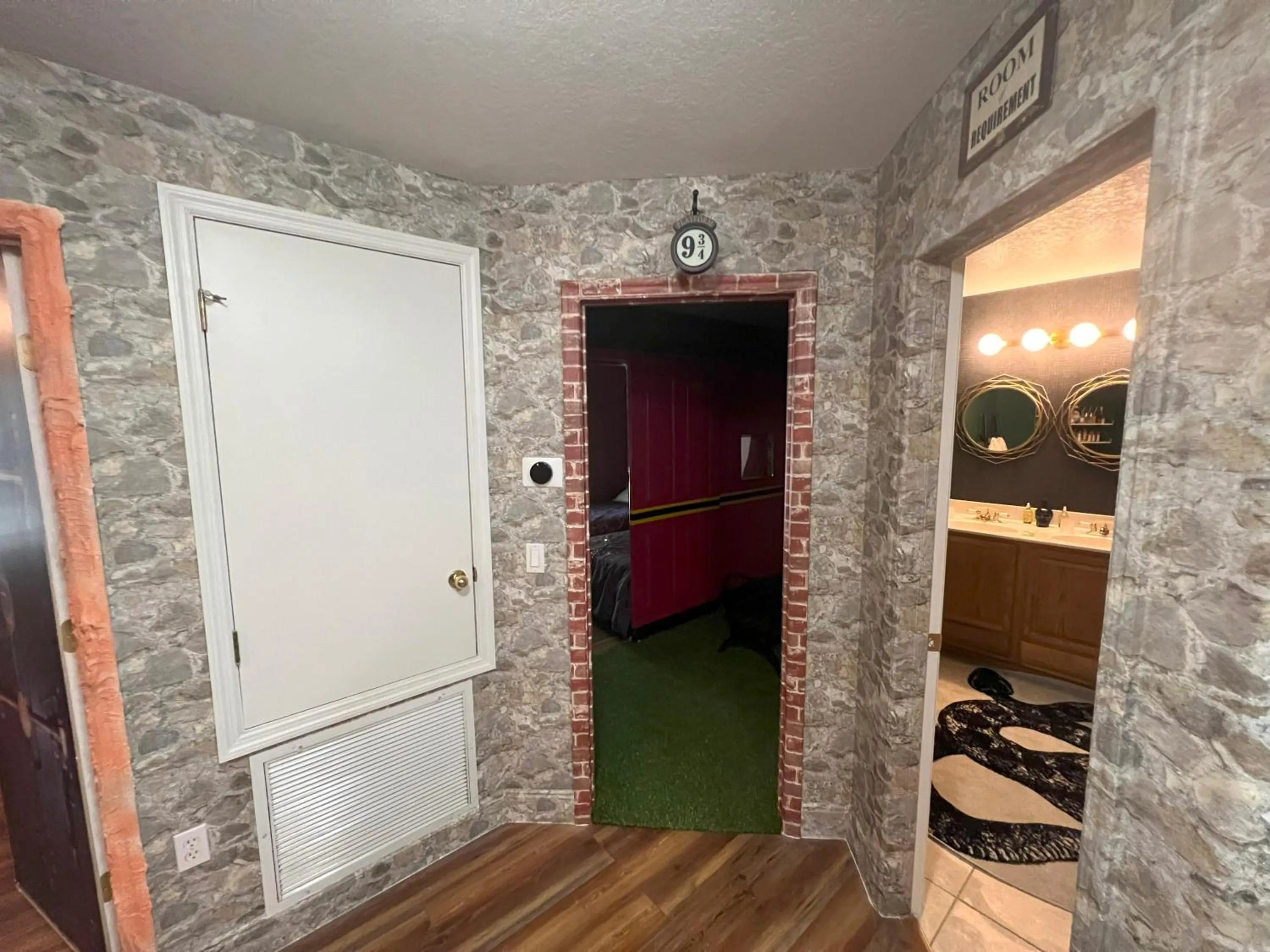 Bedroom in Magical Castle Near Theme Parks