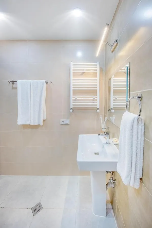 Solo Grand Boshuri Hotel Wellness Resort