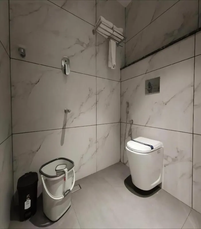 Bathroom in Mayo Suites