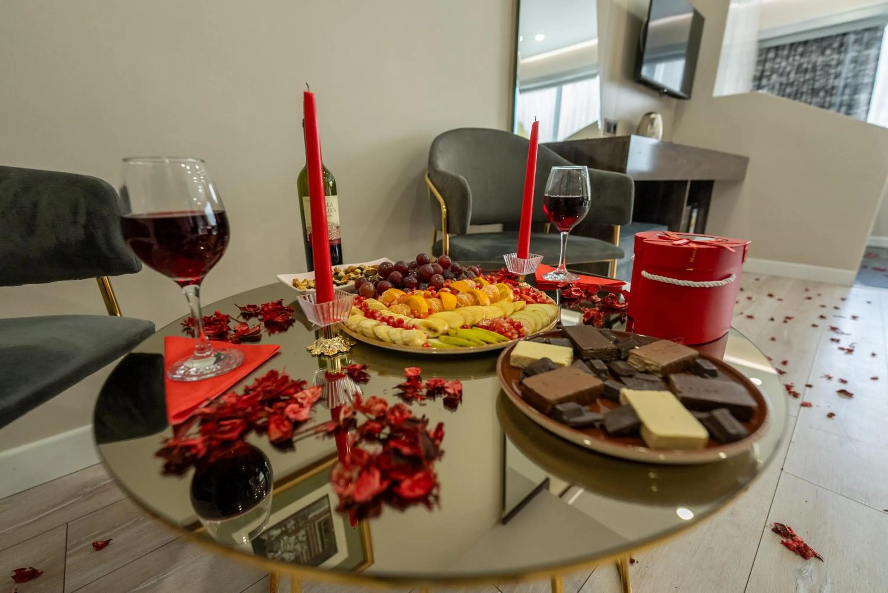 Photo of the whole room in Meros Hotel