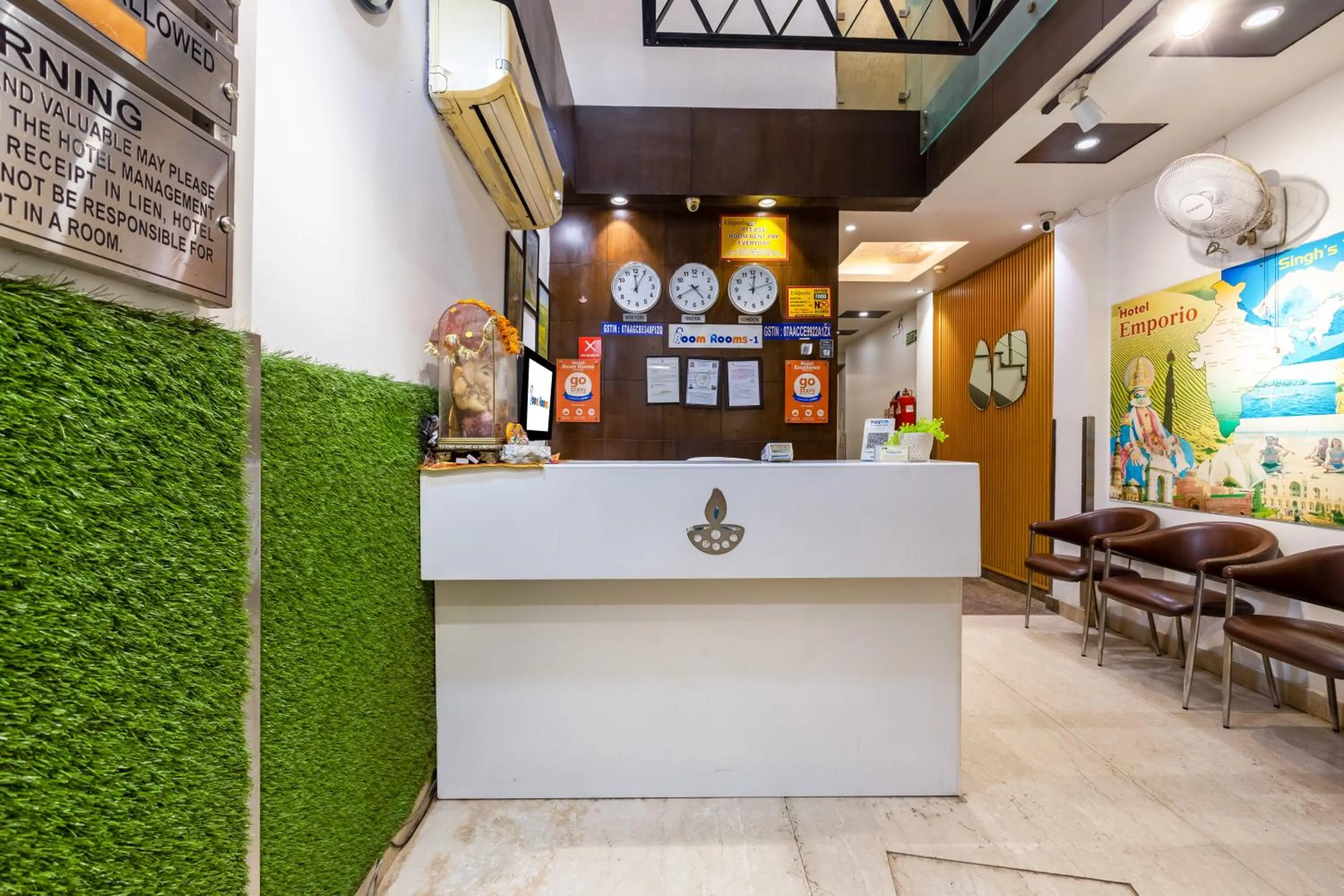 Coffee/tea facilities in Hotel Emporio Near New Delhi Railway Station - Paharganj