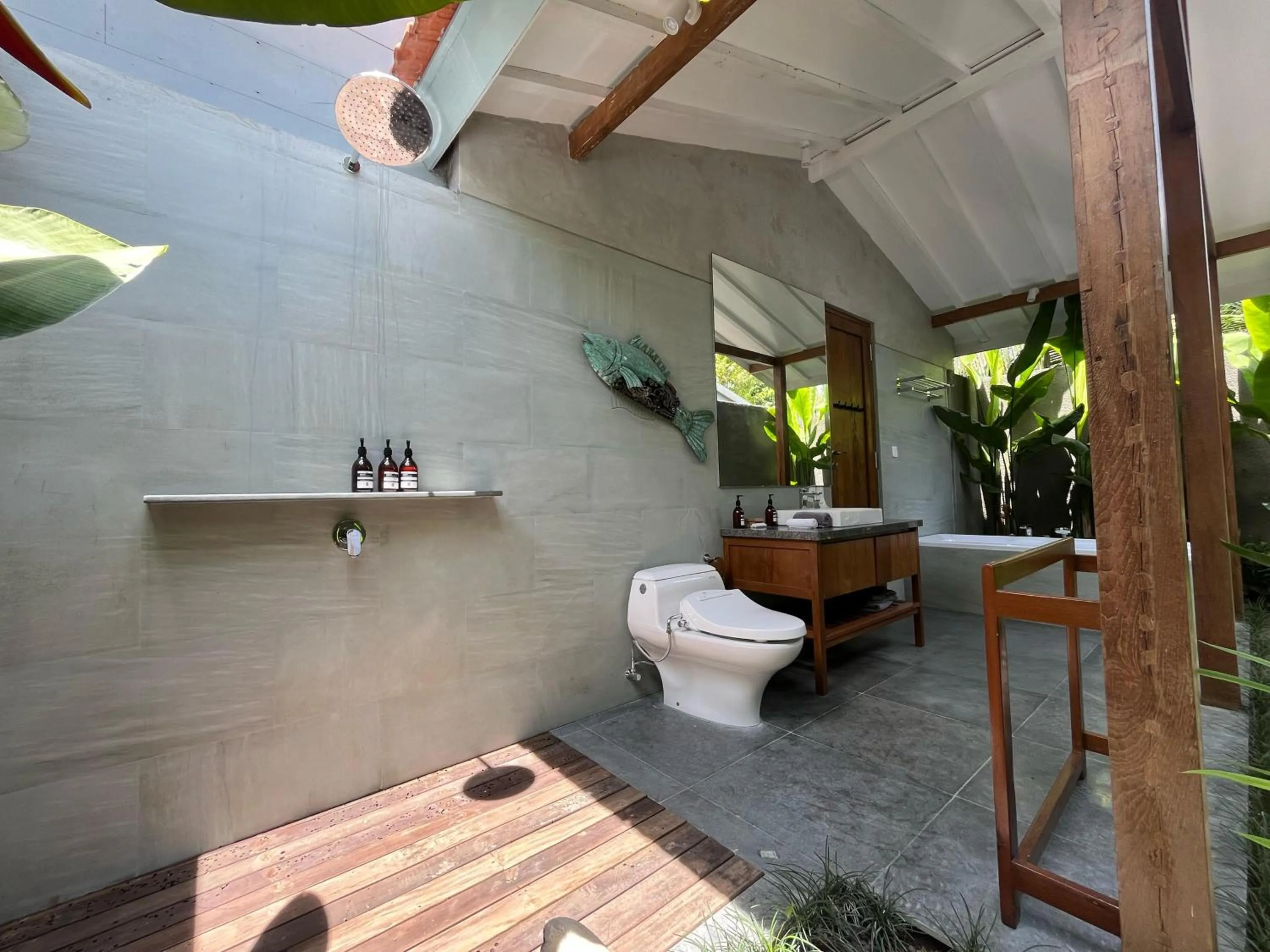 Toilet in Ubud Diary Villa