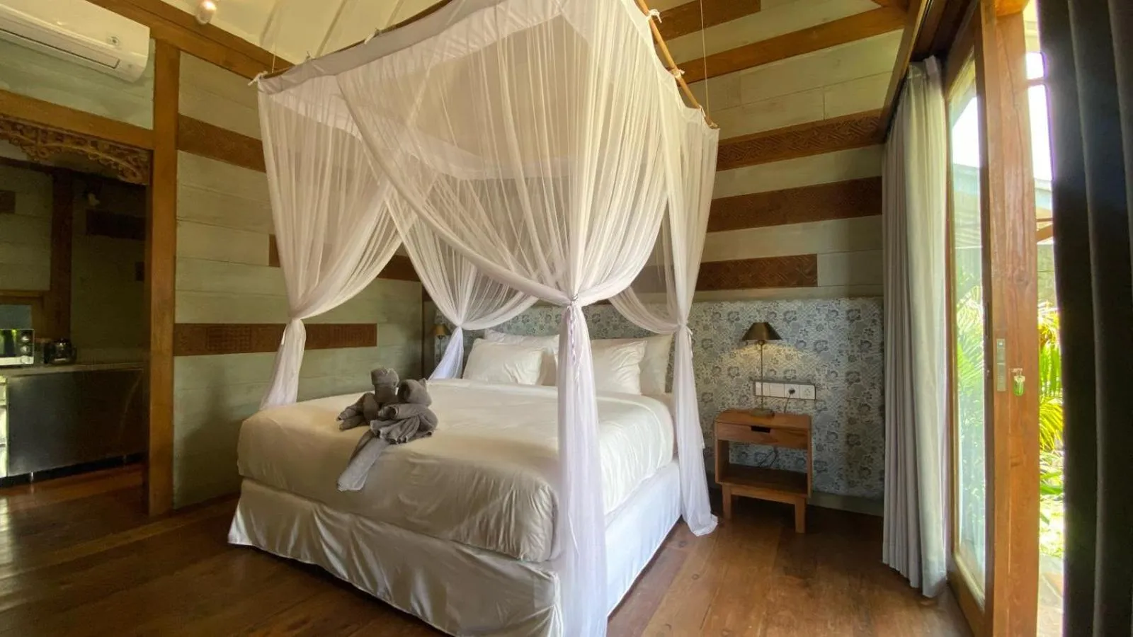 Bed in Ubud Diary Villa