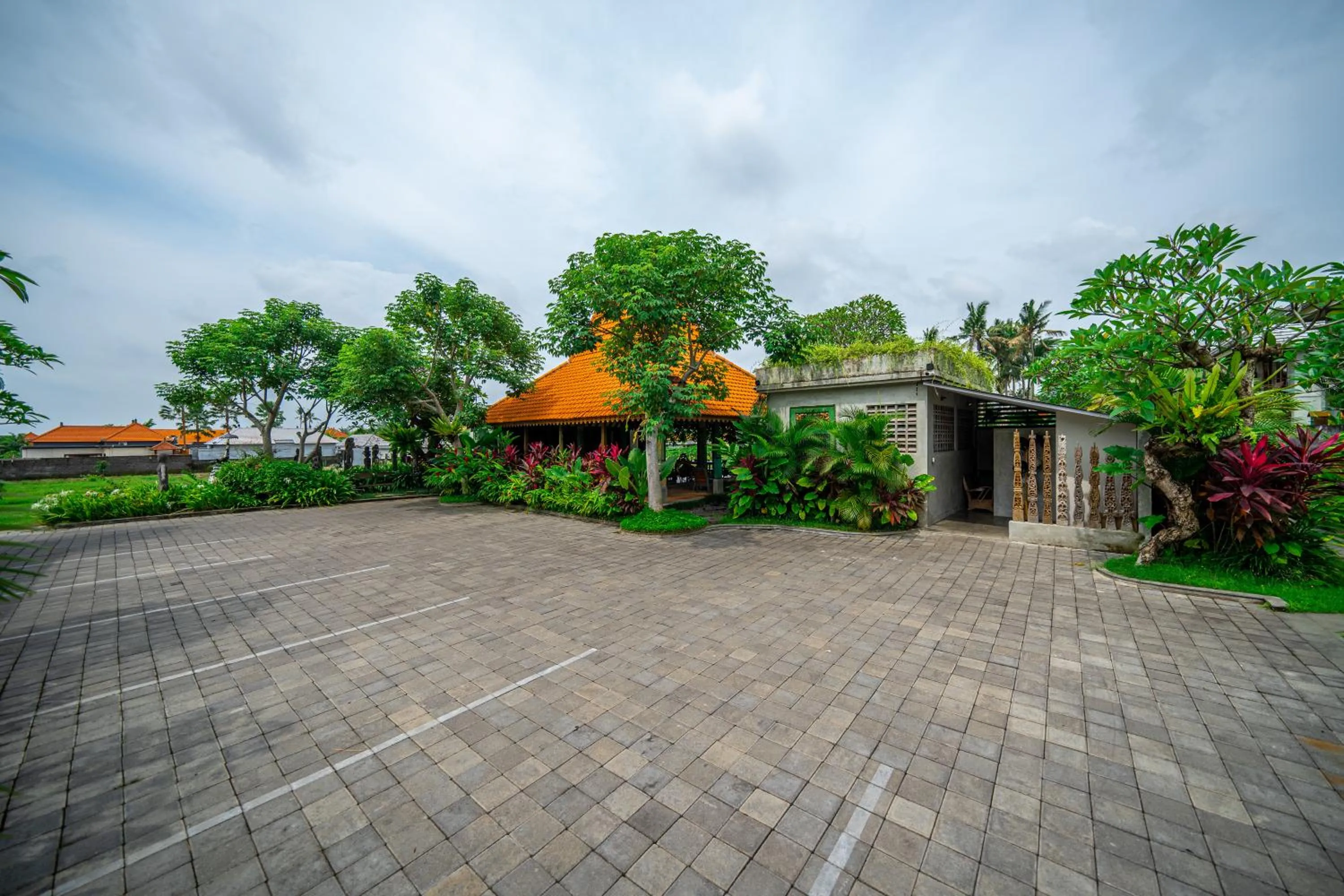 Parking in Ubud Diary Villa