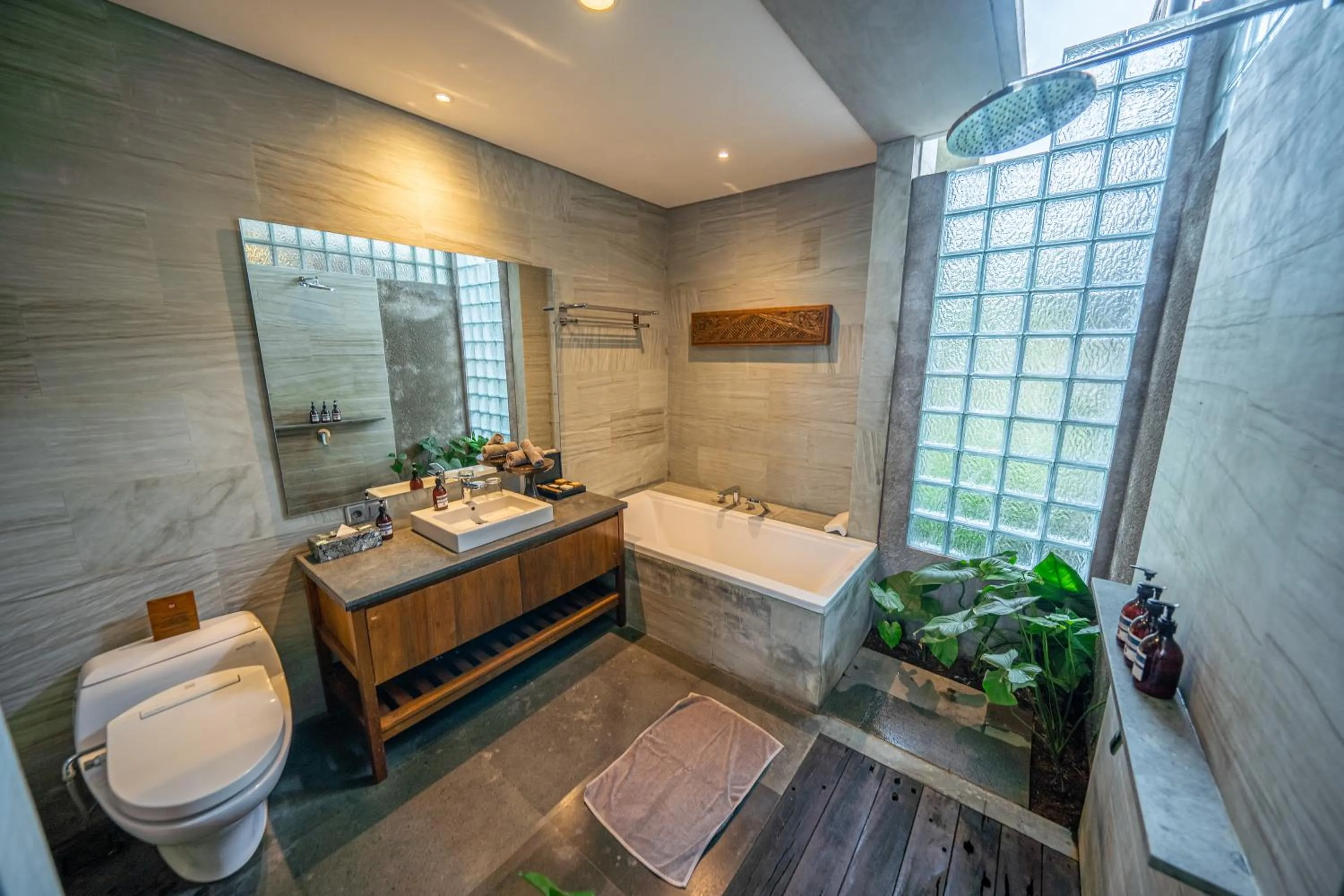 Bathroom in Ubud Diary Villa