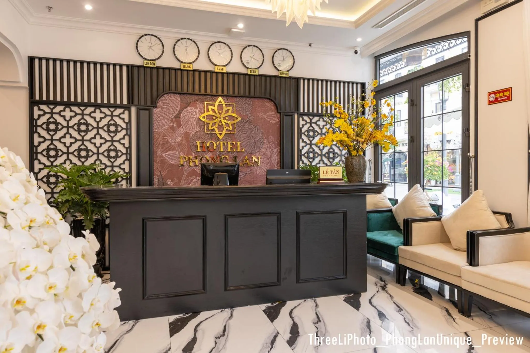 Lobby or reception in Phong Lan Unique Hotel