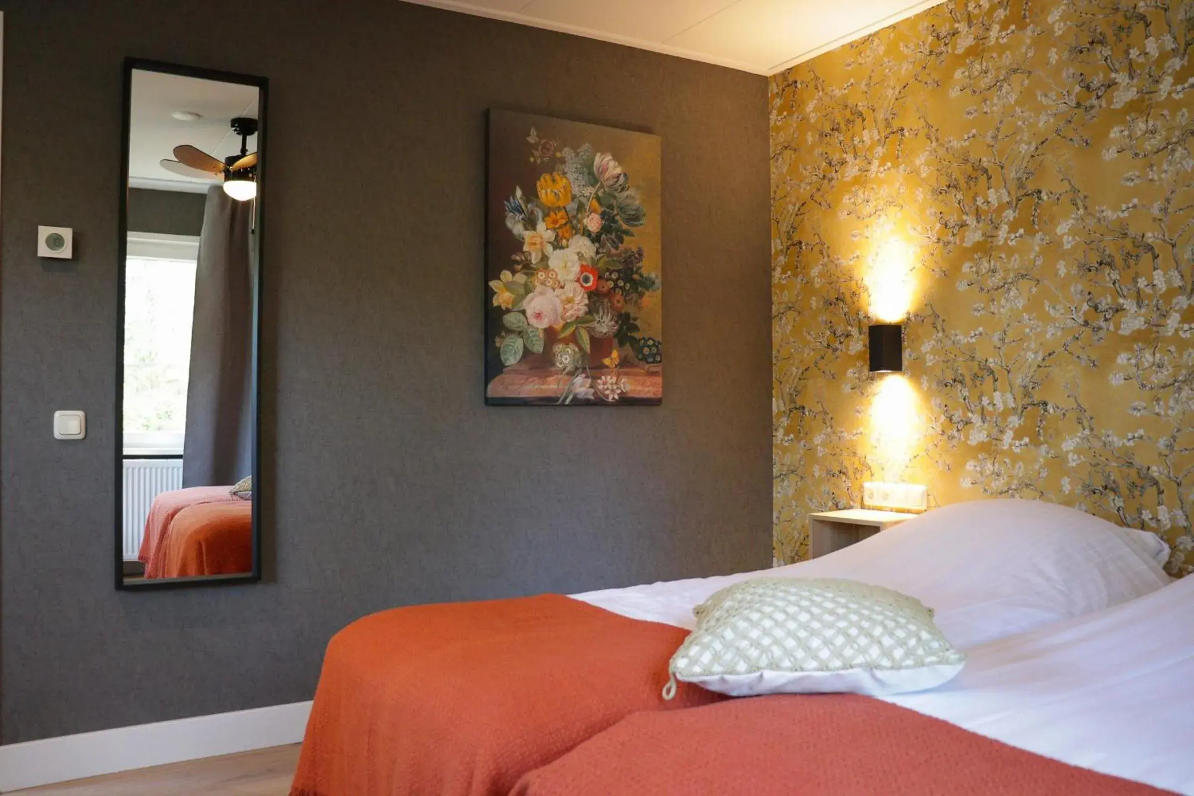 Twin Room with Garden View in Hotel Jans Twin Room with Garden View in Hotel Jans