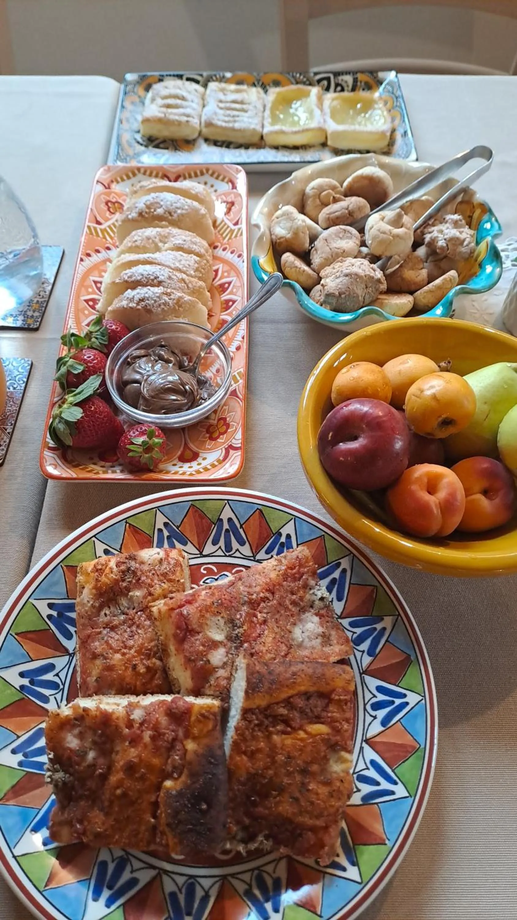 Food and drinks in HOTEL Cala Buguto