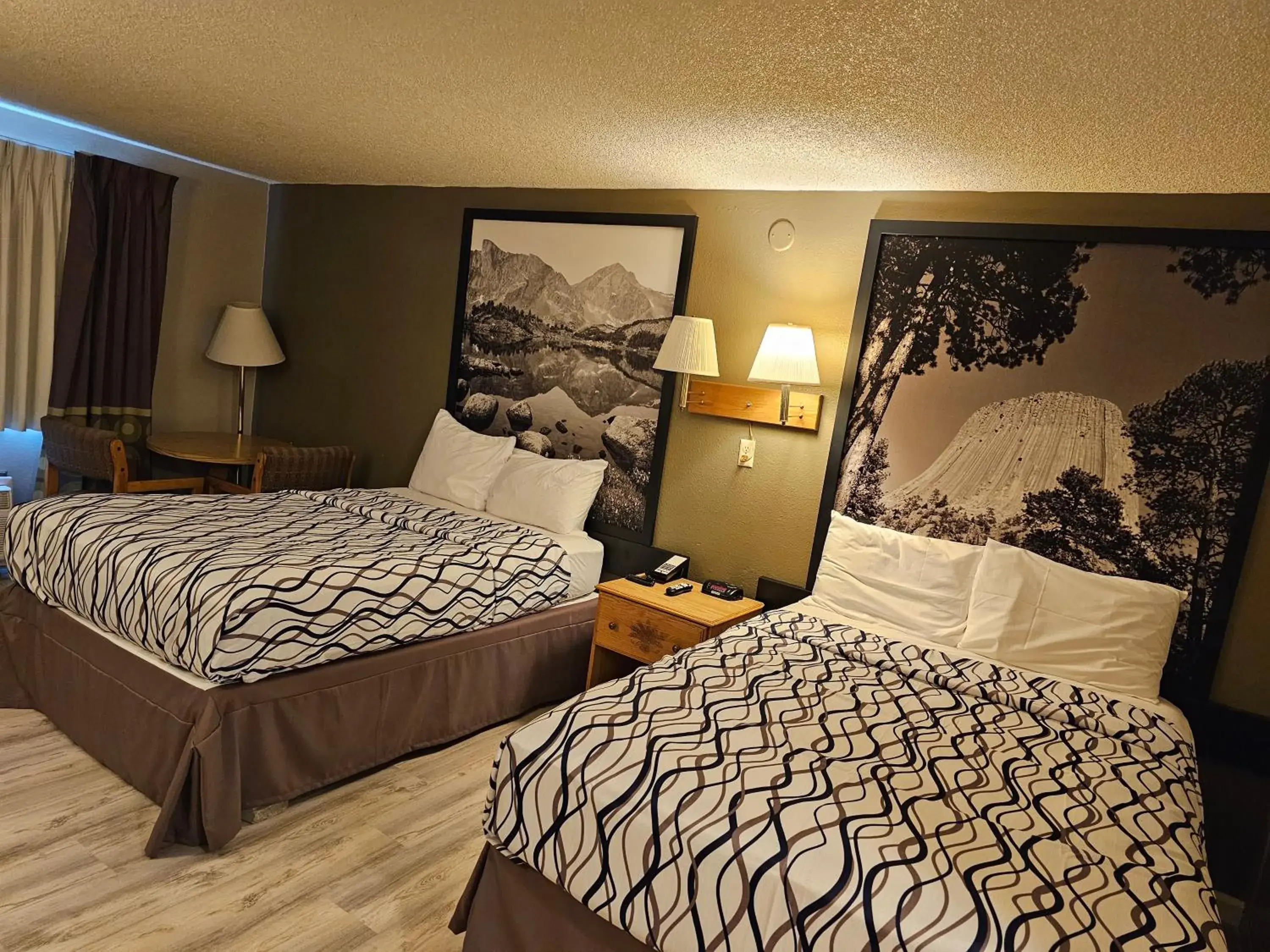 Bed in Wyo Inn Bed in Wyo Inn
