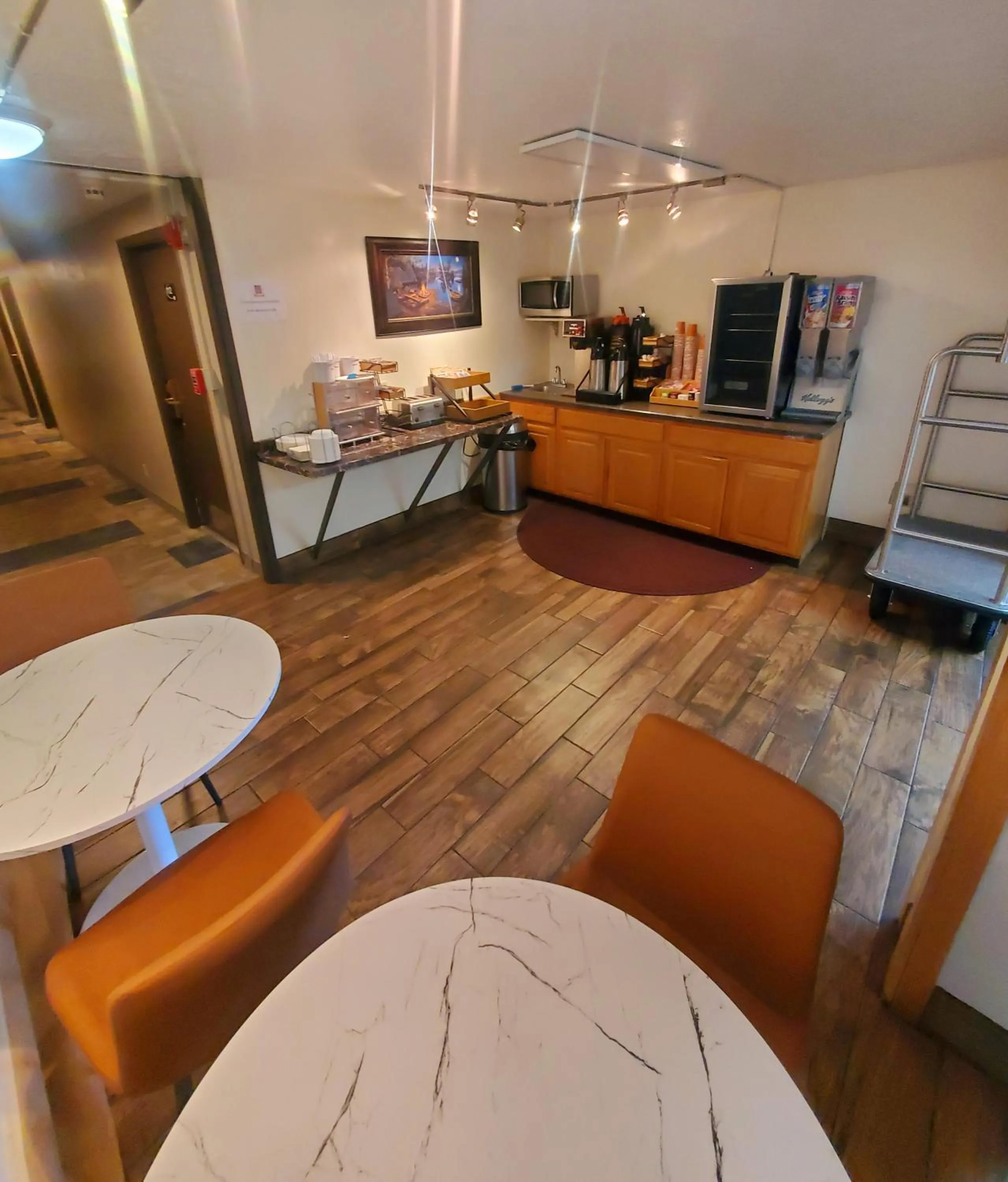 Breakfast in Wyo Inn