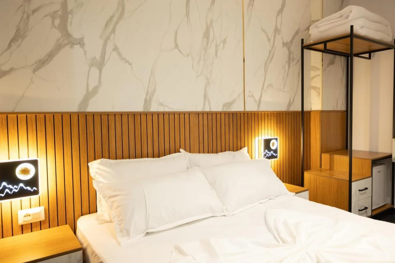 Bedroom in Aglon Twin's Hotel