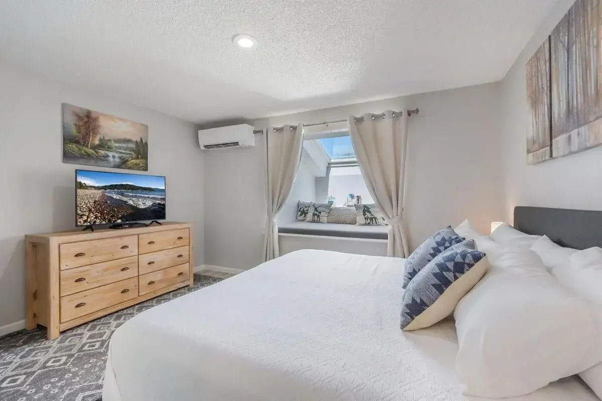 Bed in Stoneridge Resort Bed in Stoneridge Resort