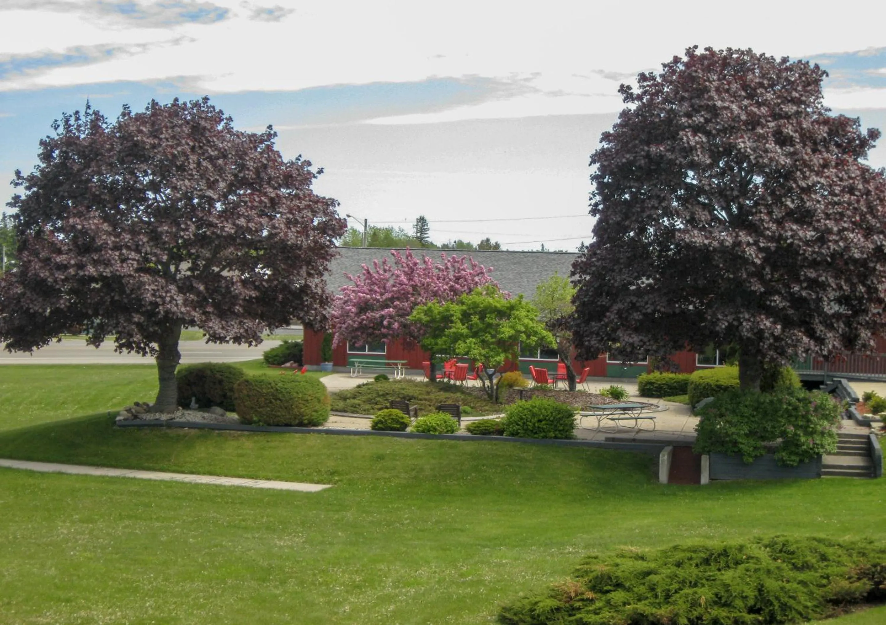 Property building in Cedar Hill Lodge