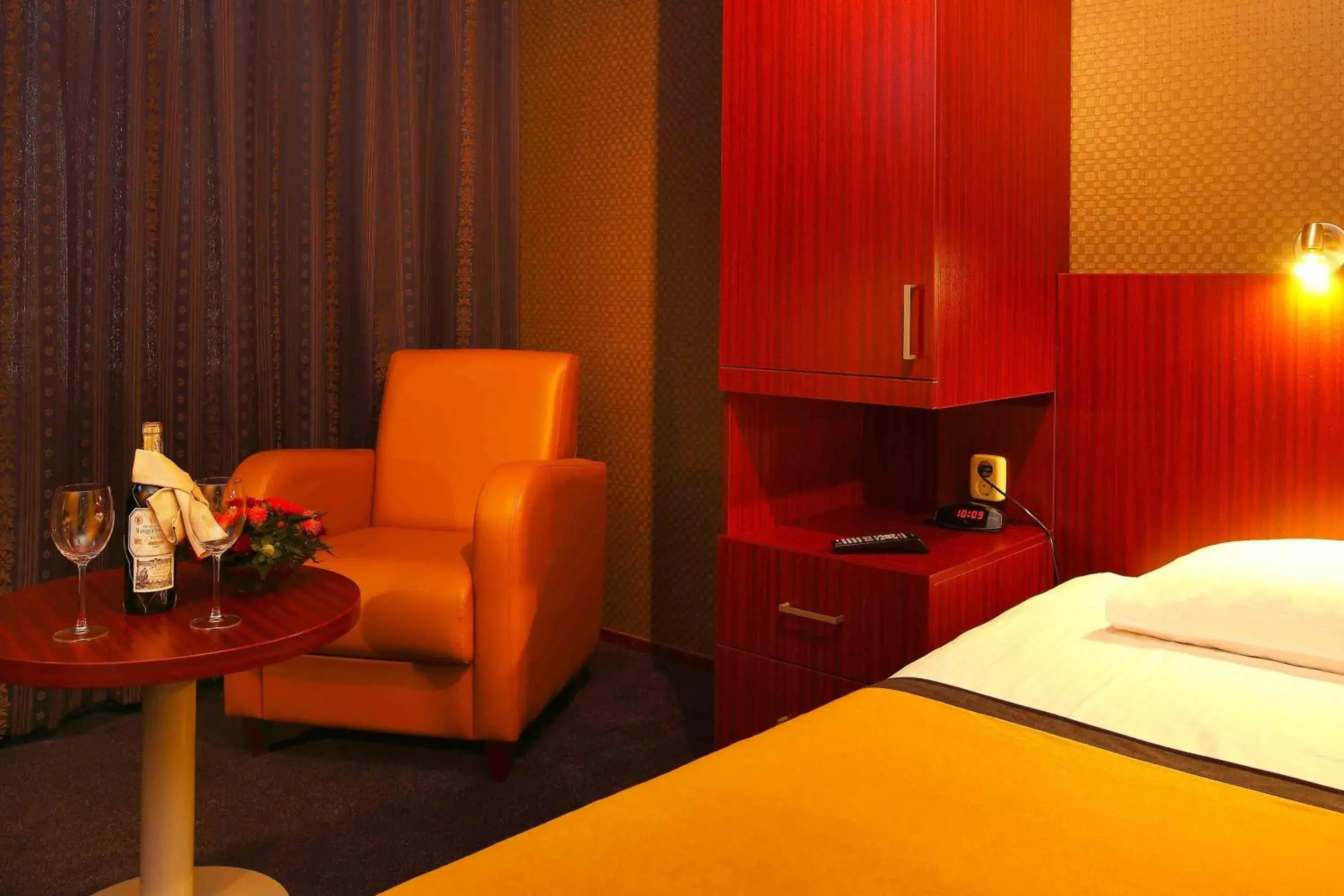 Comfort Twin Room with Shower in Hotel Parkzicht Comfort Twin Room with Shower in Hotel Parkzicht