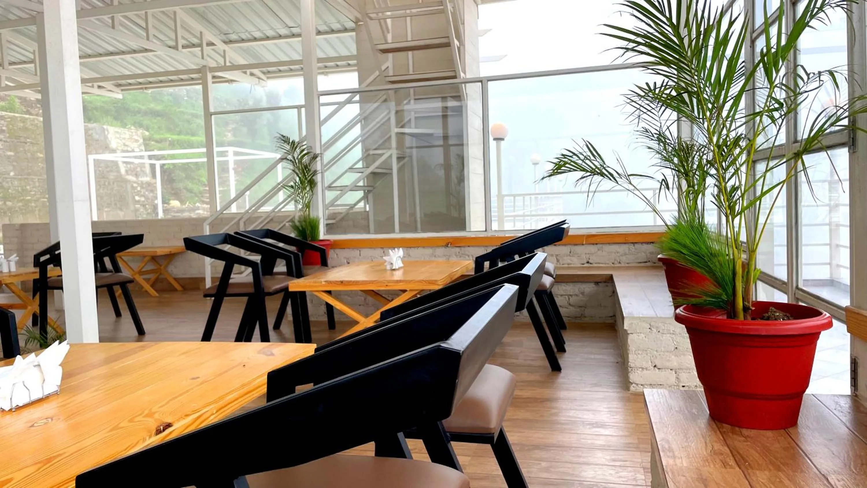 Restaurant/places to eat in Onehouse Resort Lansdowne