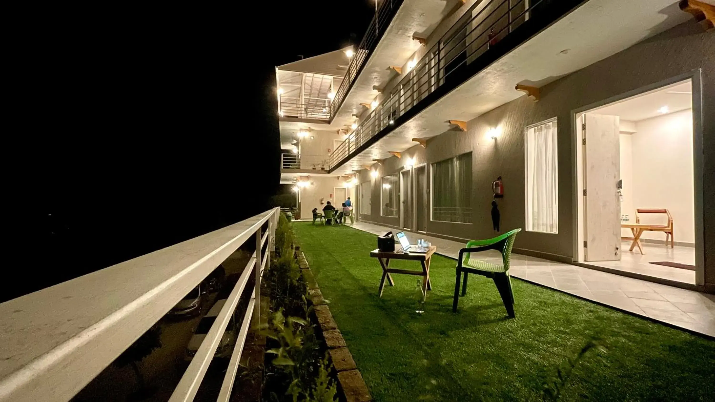 Facade/entrance in Onehouse Resort Lansdowne Facade/entrance in Onehouse Resort Lansdowne