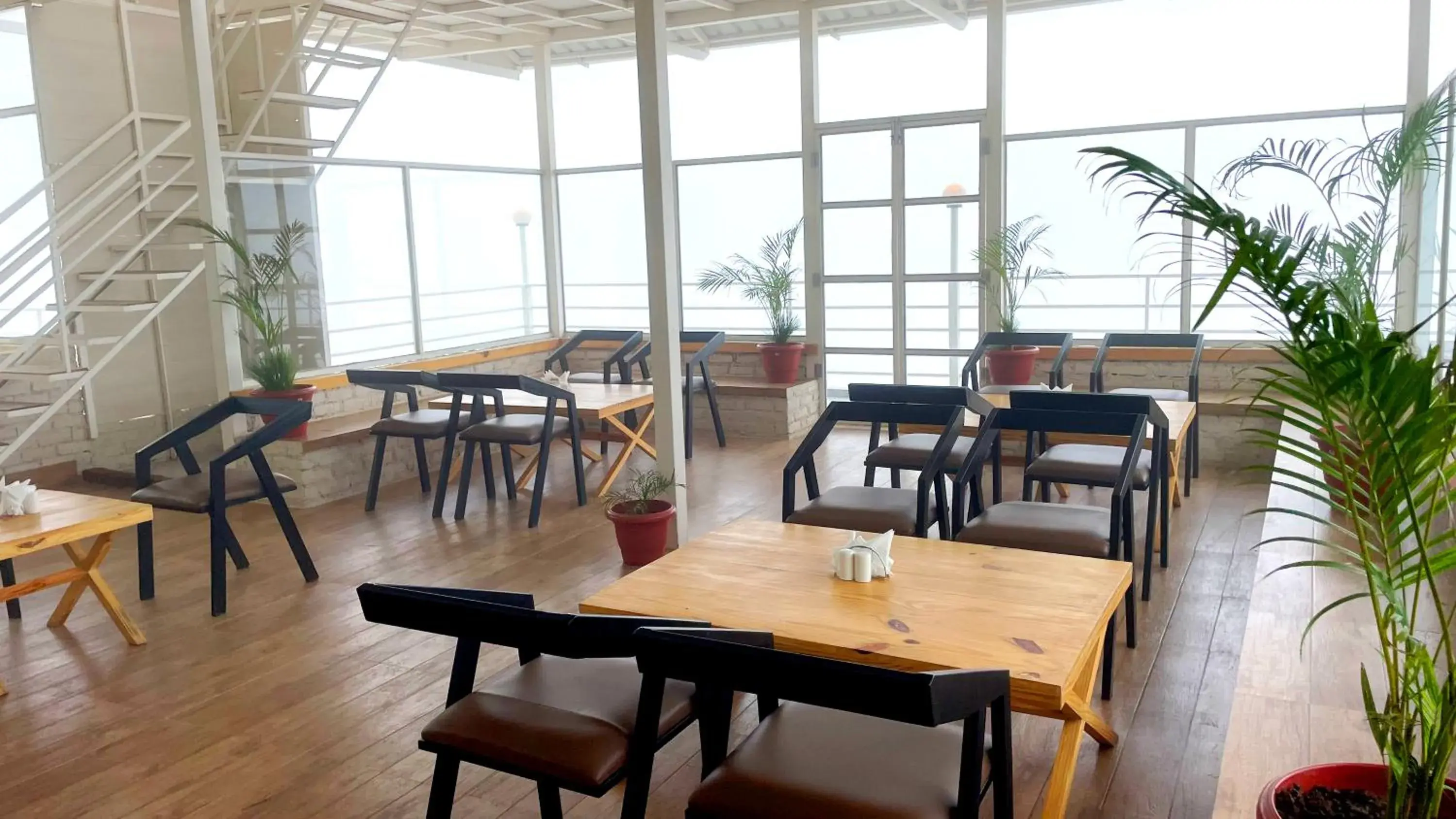 Restaurant/places to eat in Onehouse Resort Lansdowne Restaurant/places to eat in Onehouse Resort Lansdowne