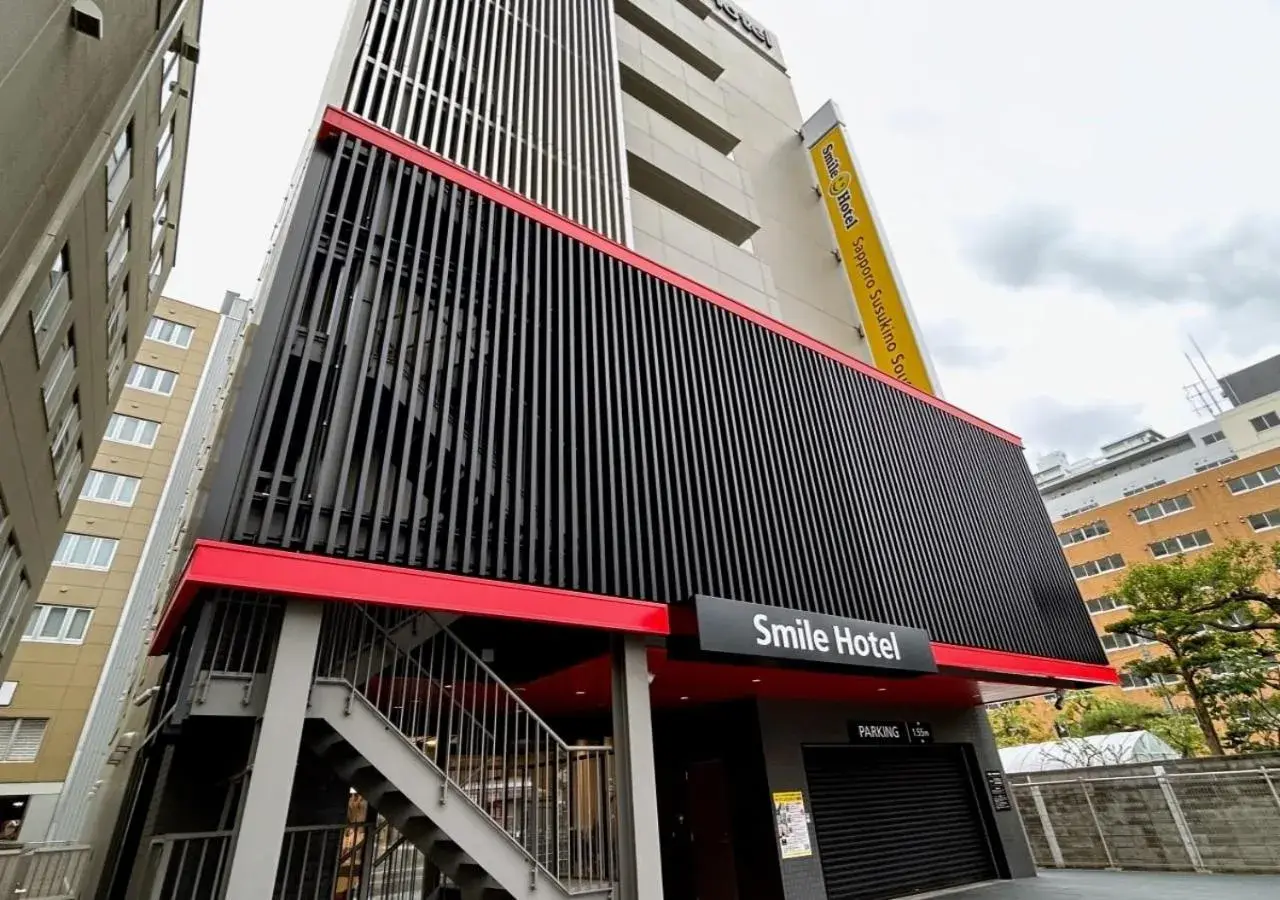 Property building in Smile Hotel Sapporo Susukino Minami Property building in Smile Hotel Sapporo Susukino Minami