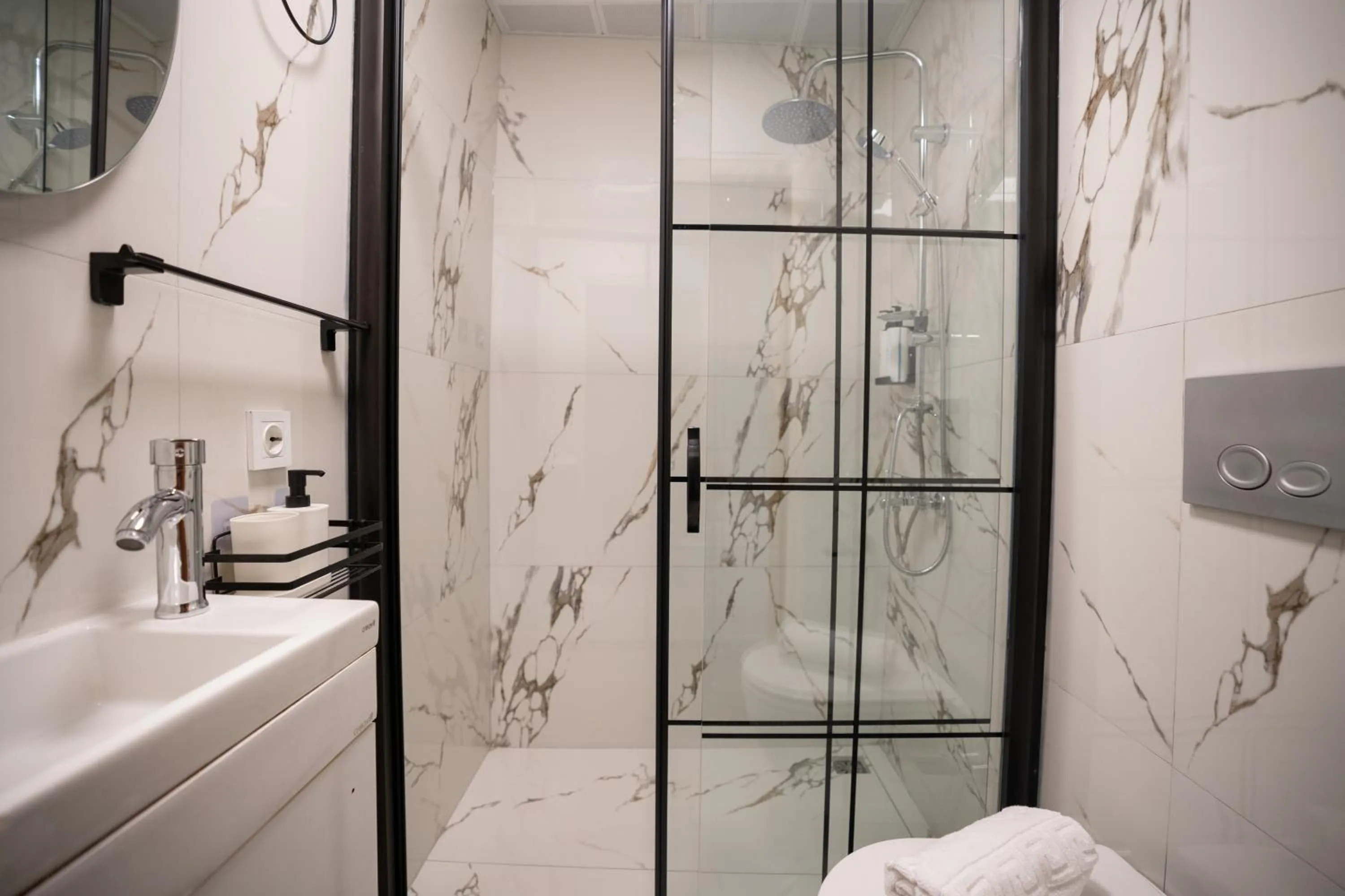 Bathroom in Antalya D&D Garden