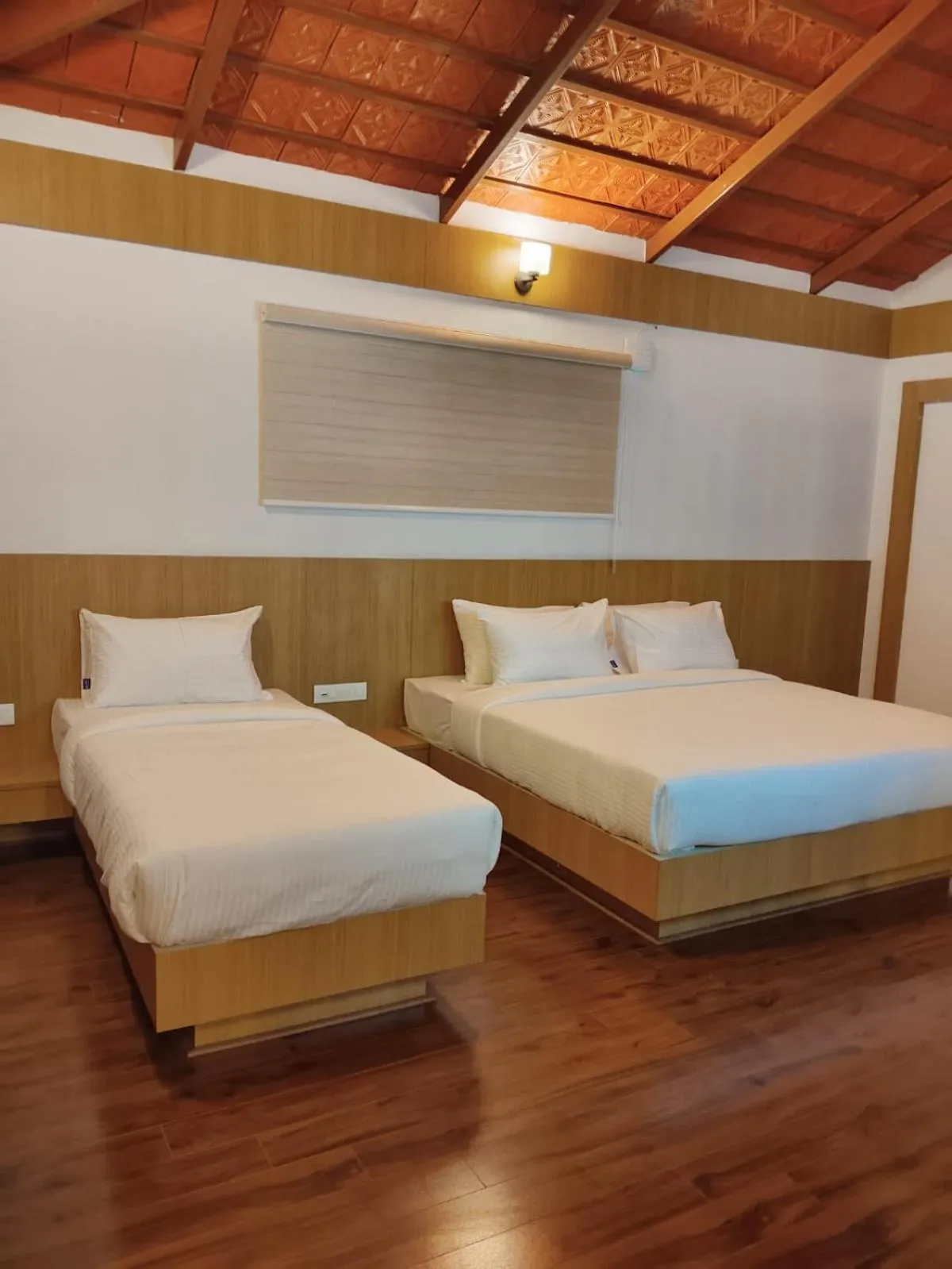 Bedroom, Bed in Tranquil Revtree Resort