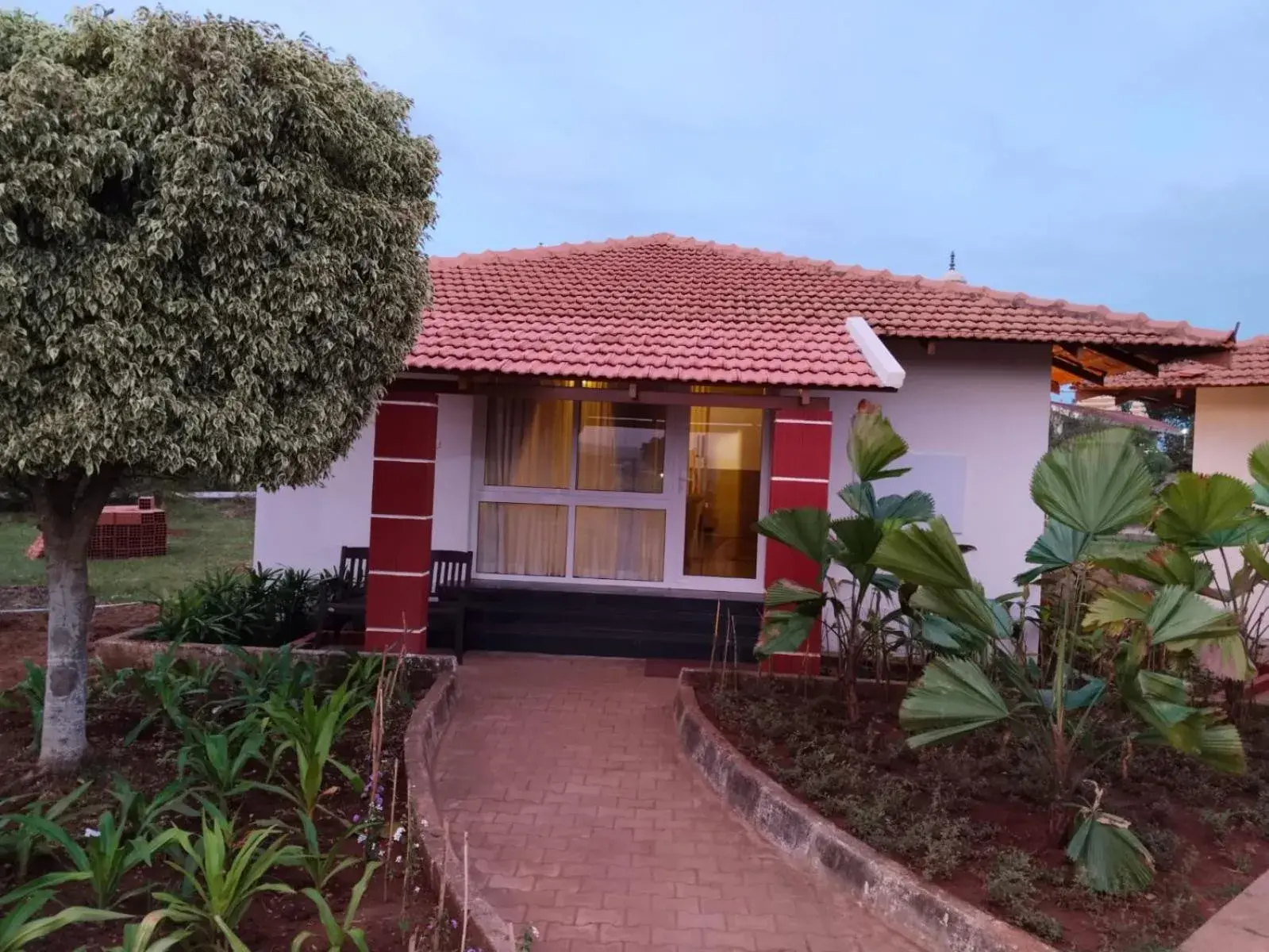 Classic Triple Room - single occupancy in Tranquil Revtree Resort Classic Triple Room - single occupancy in Tranquil Revtree Resort