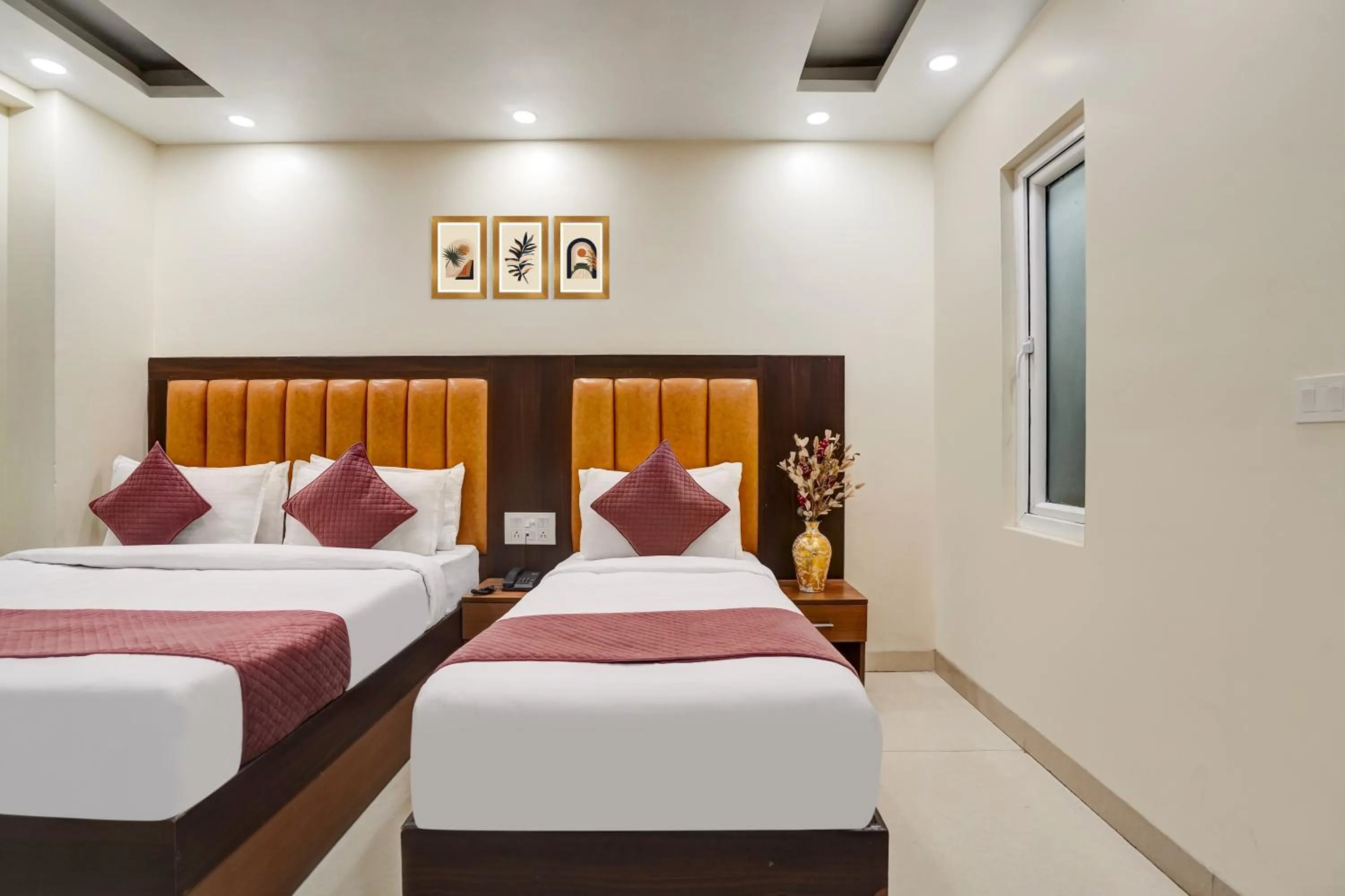 Bedroom, Bed in Hotel Royal Rosette Near New Delhi Railway Station - Connaught Place and VFS