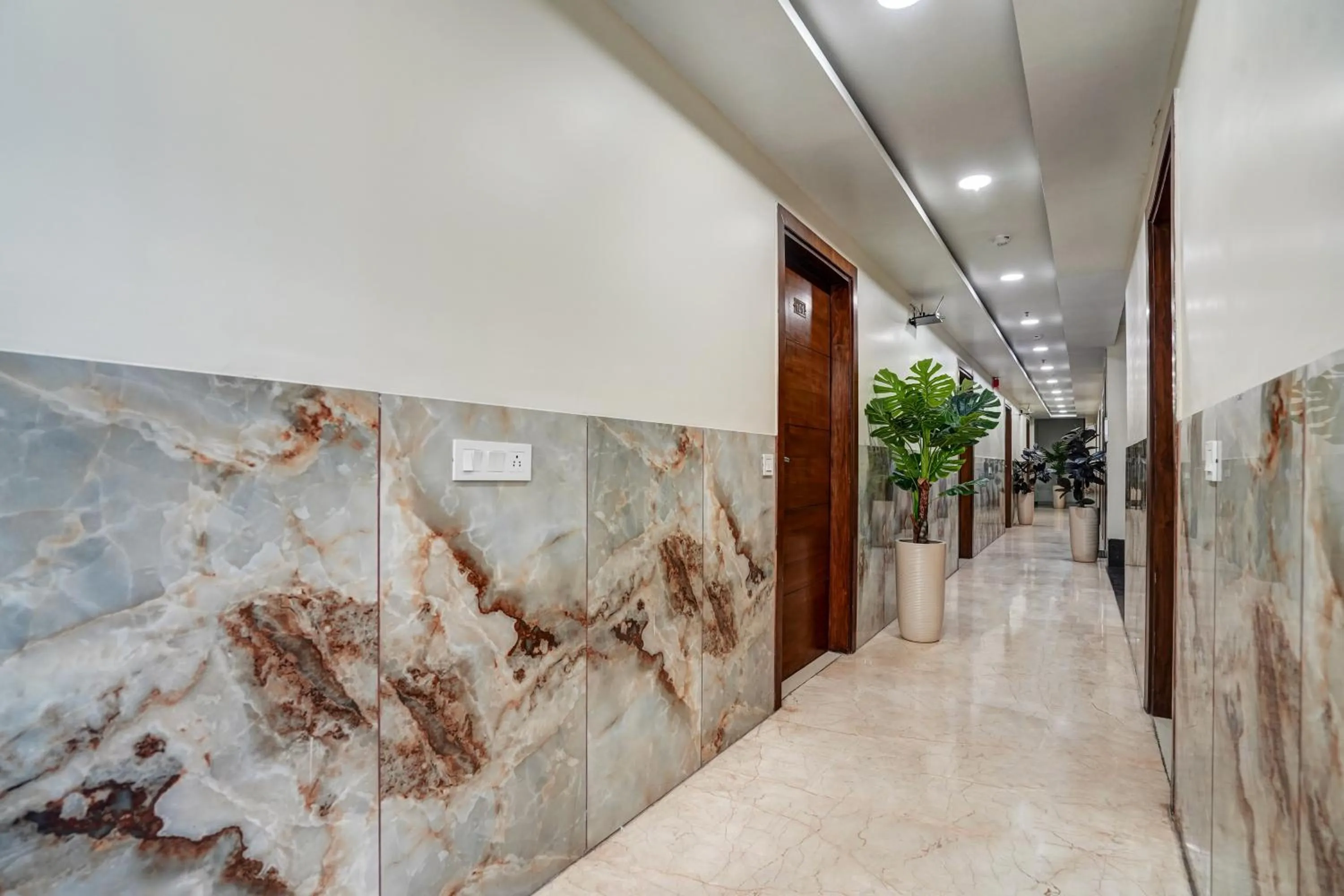 Property building in Hotel Royal Rosette Near New Delhi Railway Station - Connaught Place and VFS