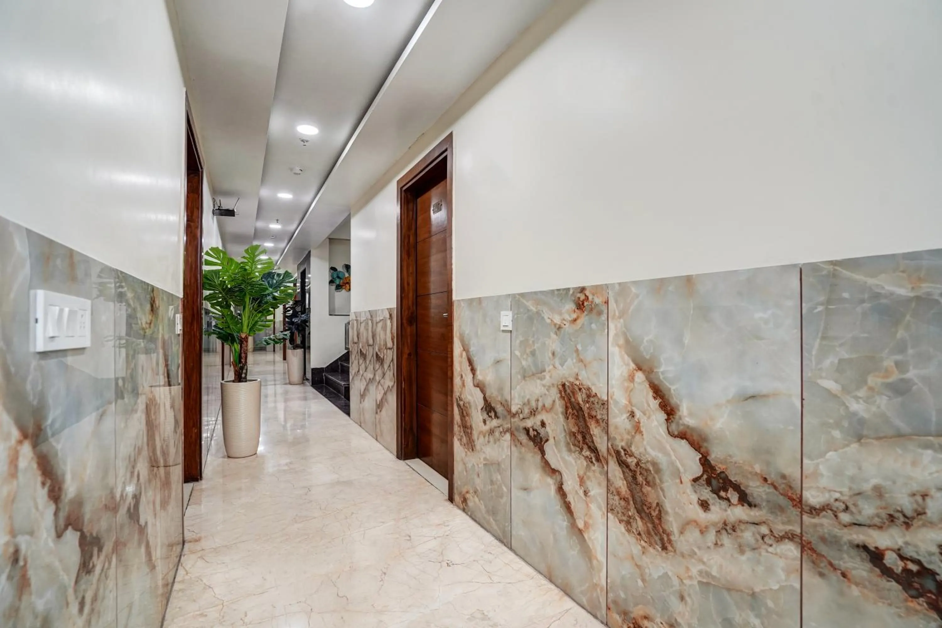 Property building in Hotel Royal Rosette Near New Delhi Railway Station - Connaught Place and VFS