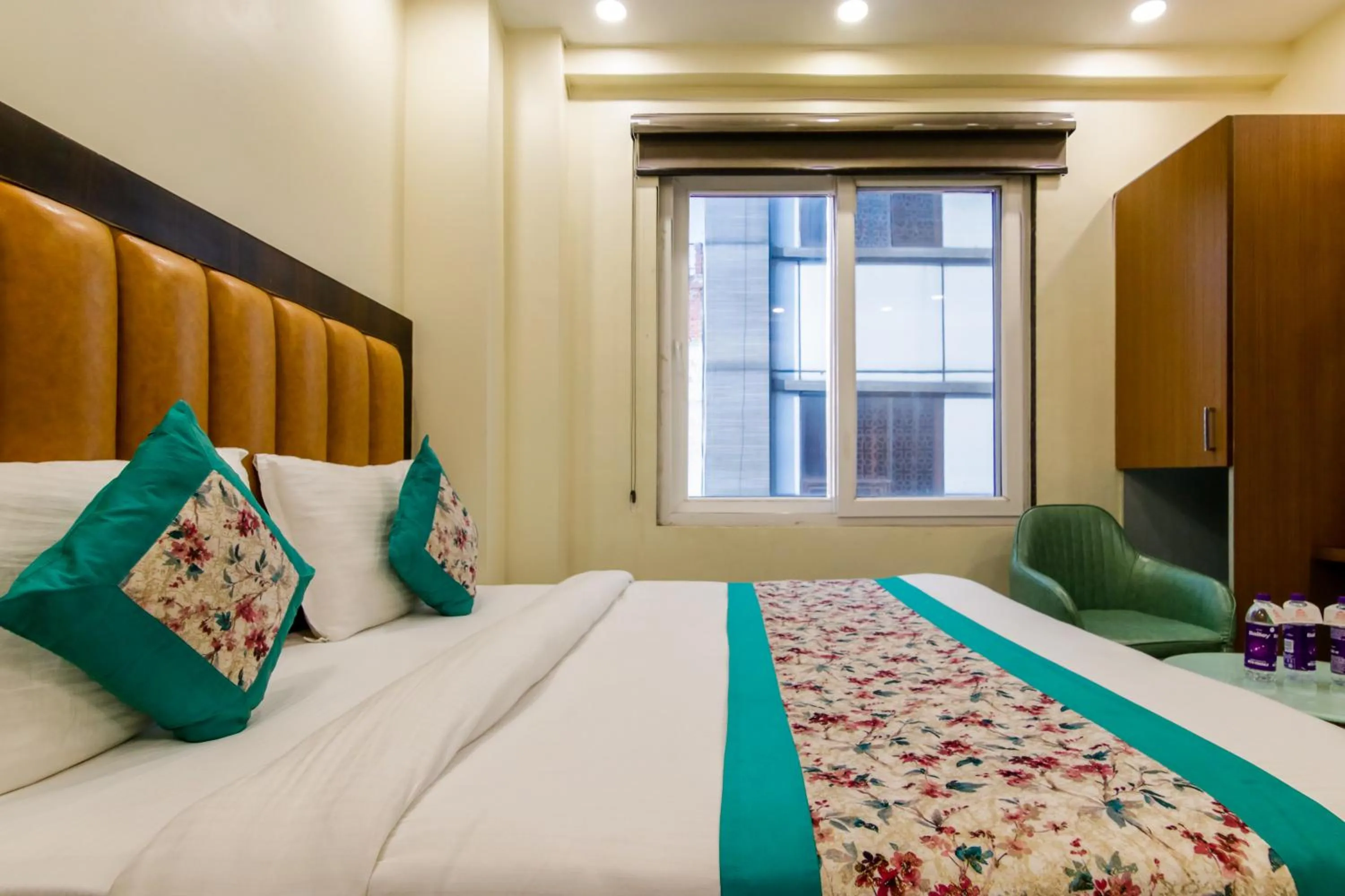 Photo of the whole room, Bed in Hotel Royal Rosette Near New Delhi Railway Station - Connaught Place and VFS