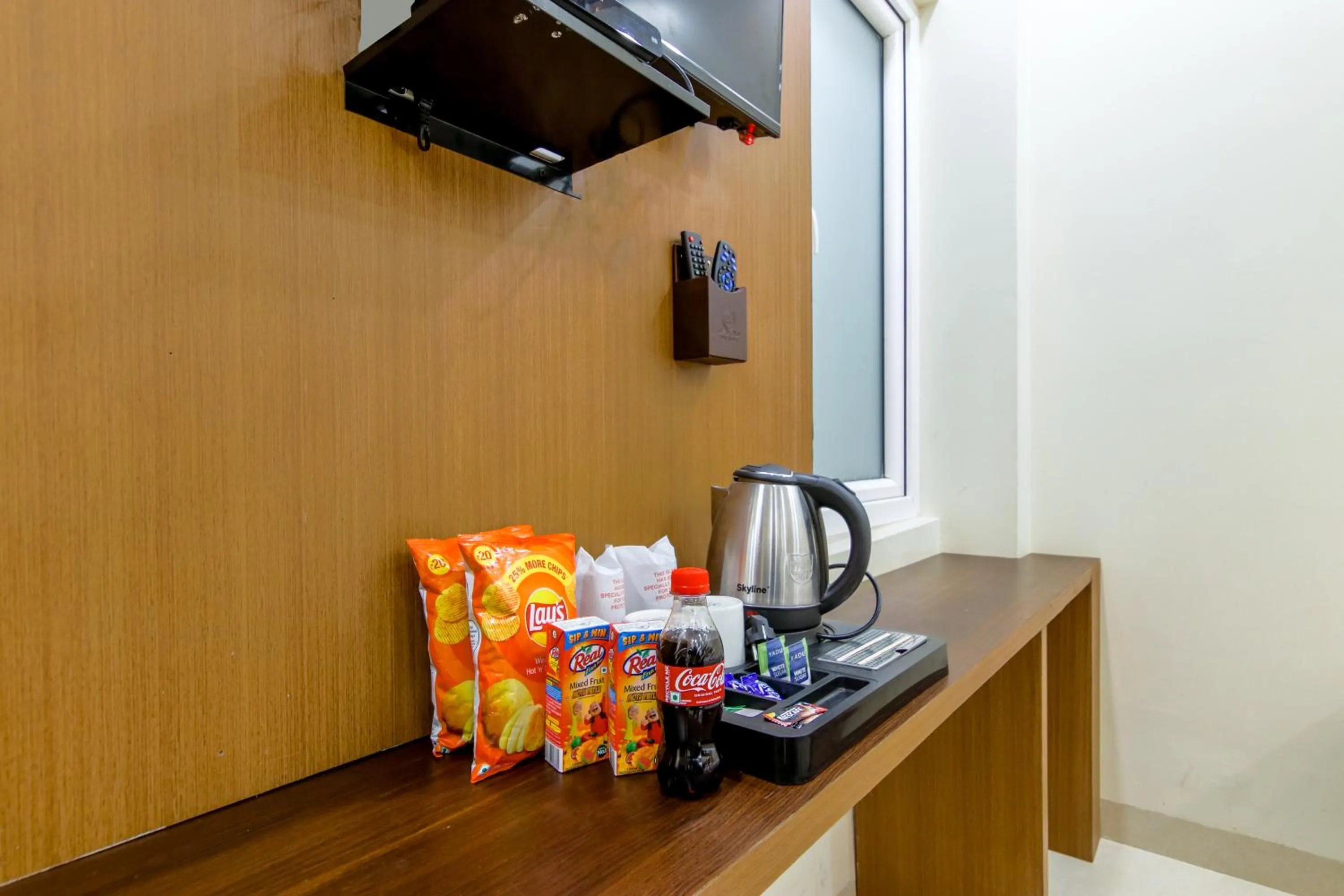 Shower in Hotel Royal Rosette Near New Delhi Railway Station - Connaught Place and VFS