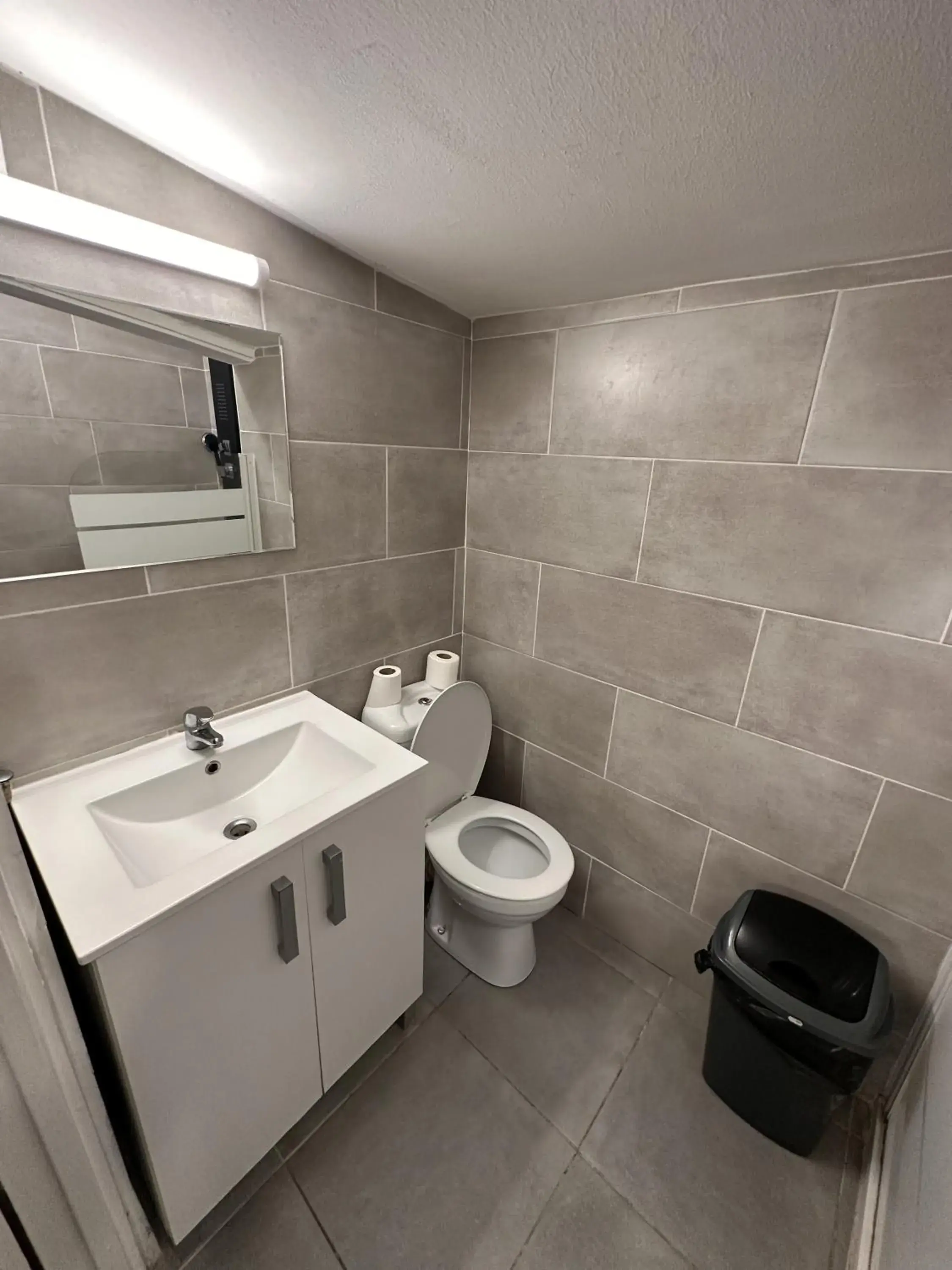 AZUR HOTEL AZUR HOTEL