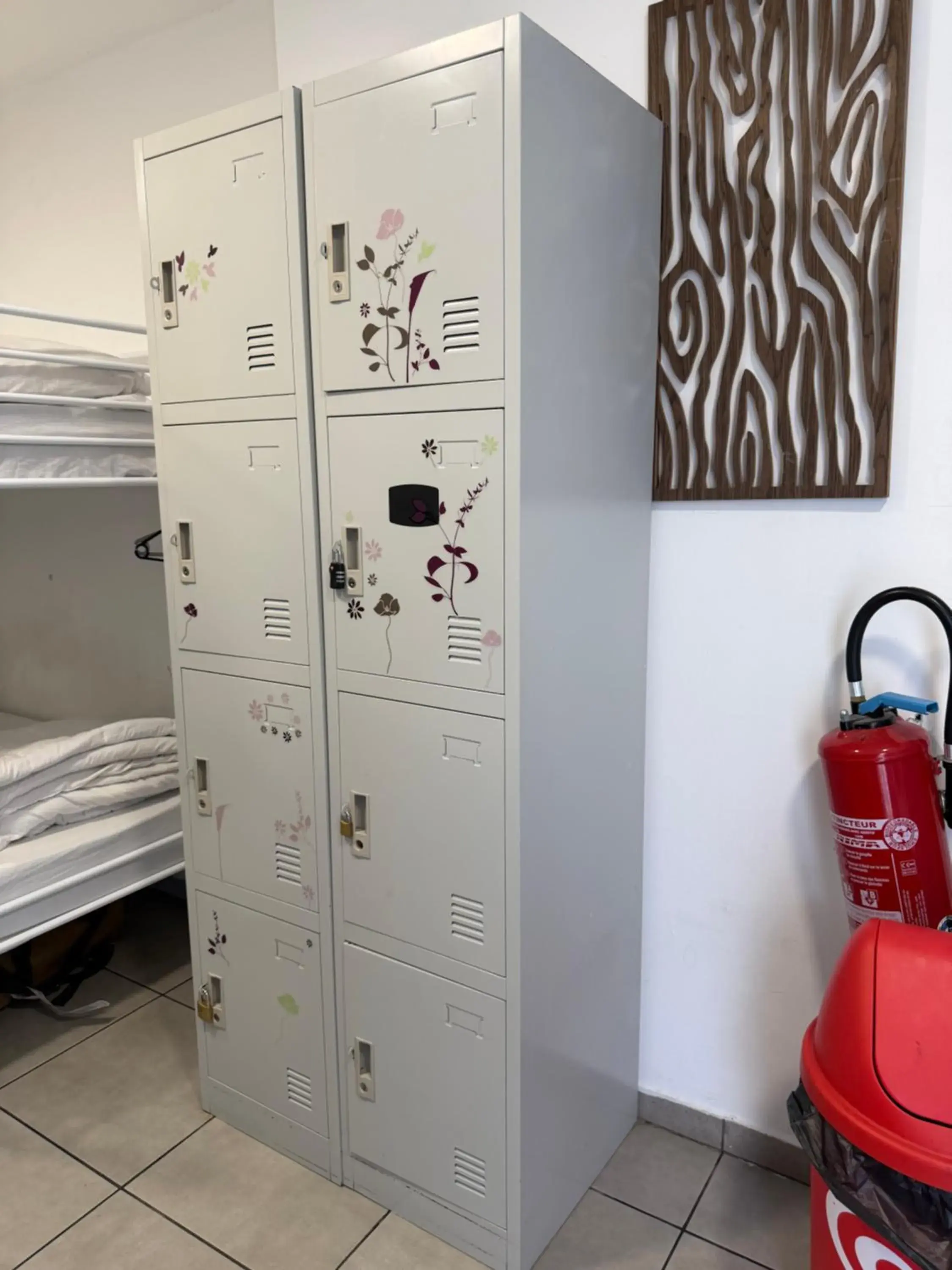 Bed in 8-Bed Mixed Dormitory Room in AZUR HOTEL Bed in 8-Bed Mixed Dormitory Room in AZUR HOTEL