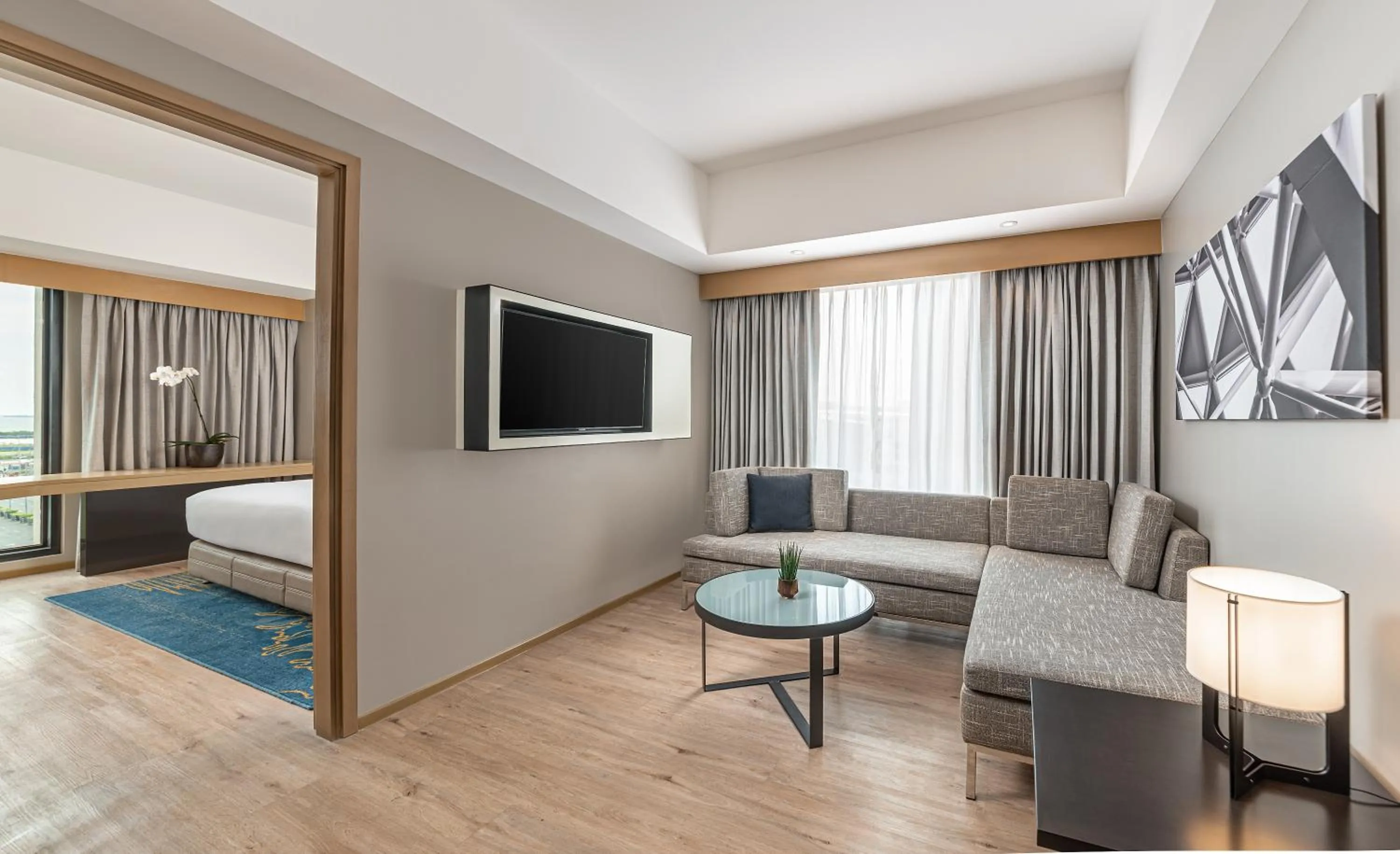 Living room, Bed in Seda Manila Bay