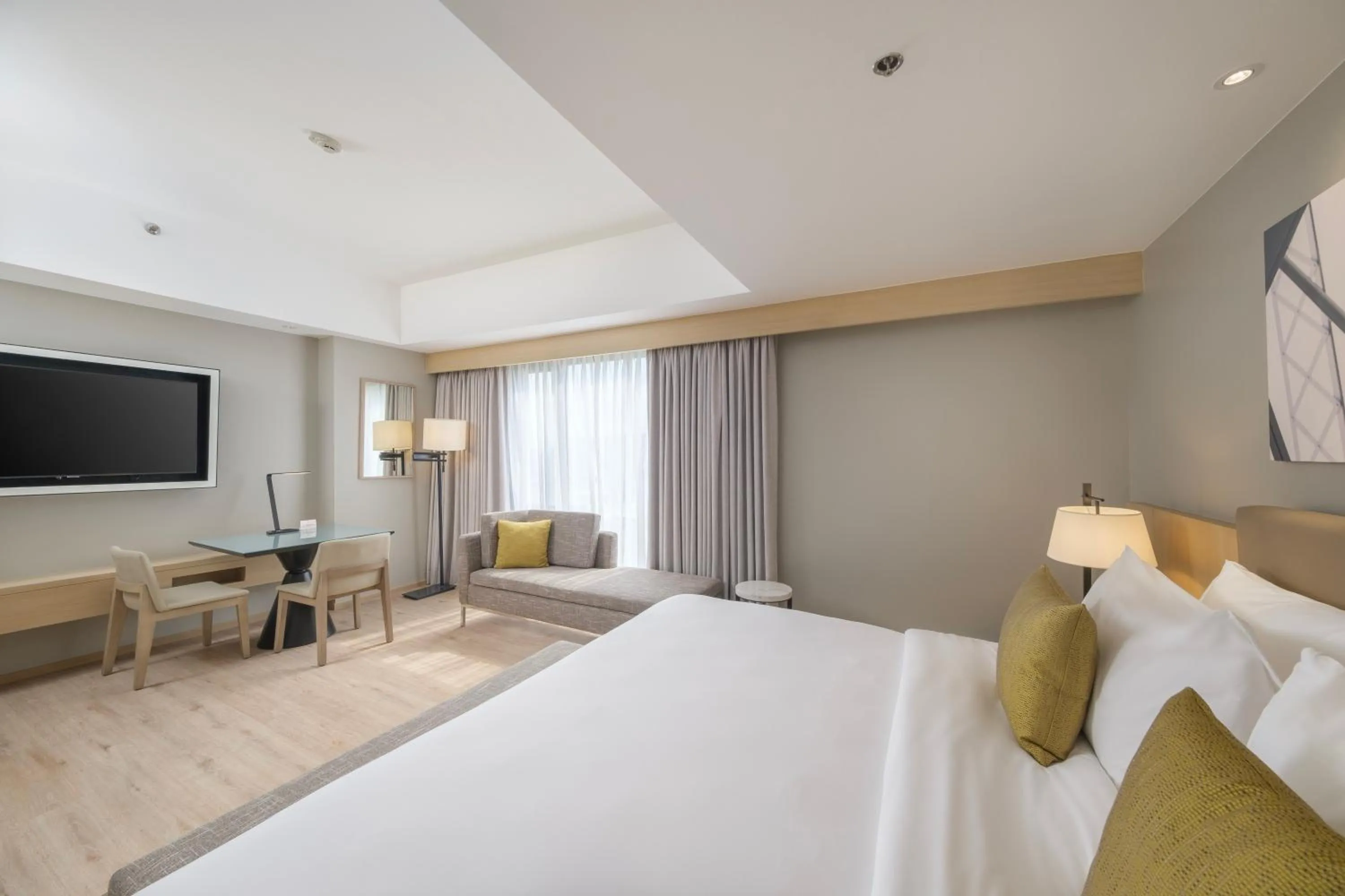 Bedroom, Bed in Seda Manila Bay