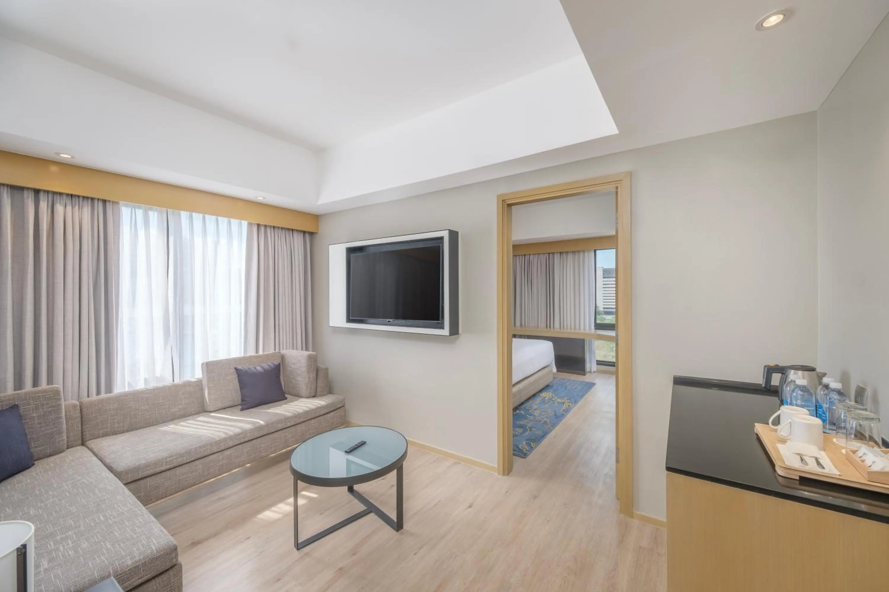 Communal lounge/ TV room in Seda Manila Bay