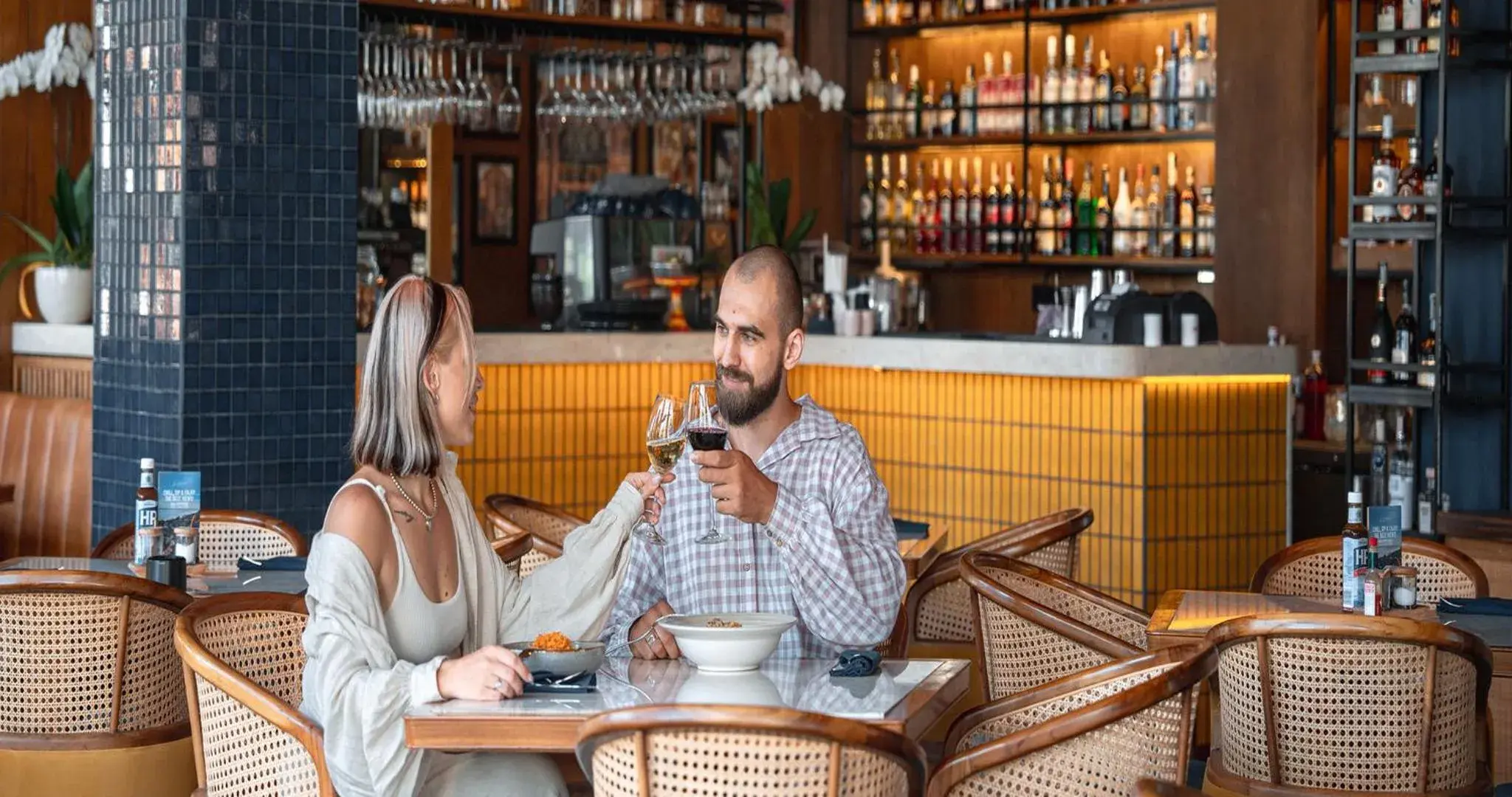 Restaurant/places to eat in Secana Beachtown Resort & Residences Restaurant/places to eat in Secana Beachtown Resort & Residences