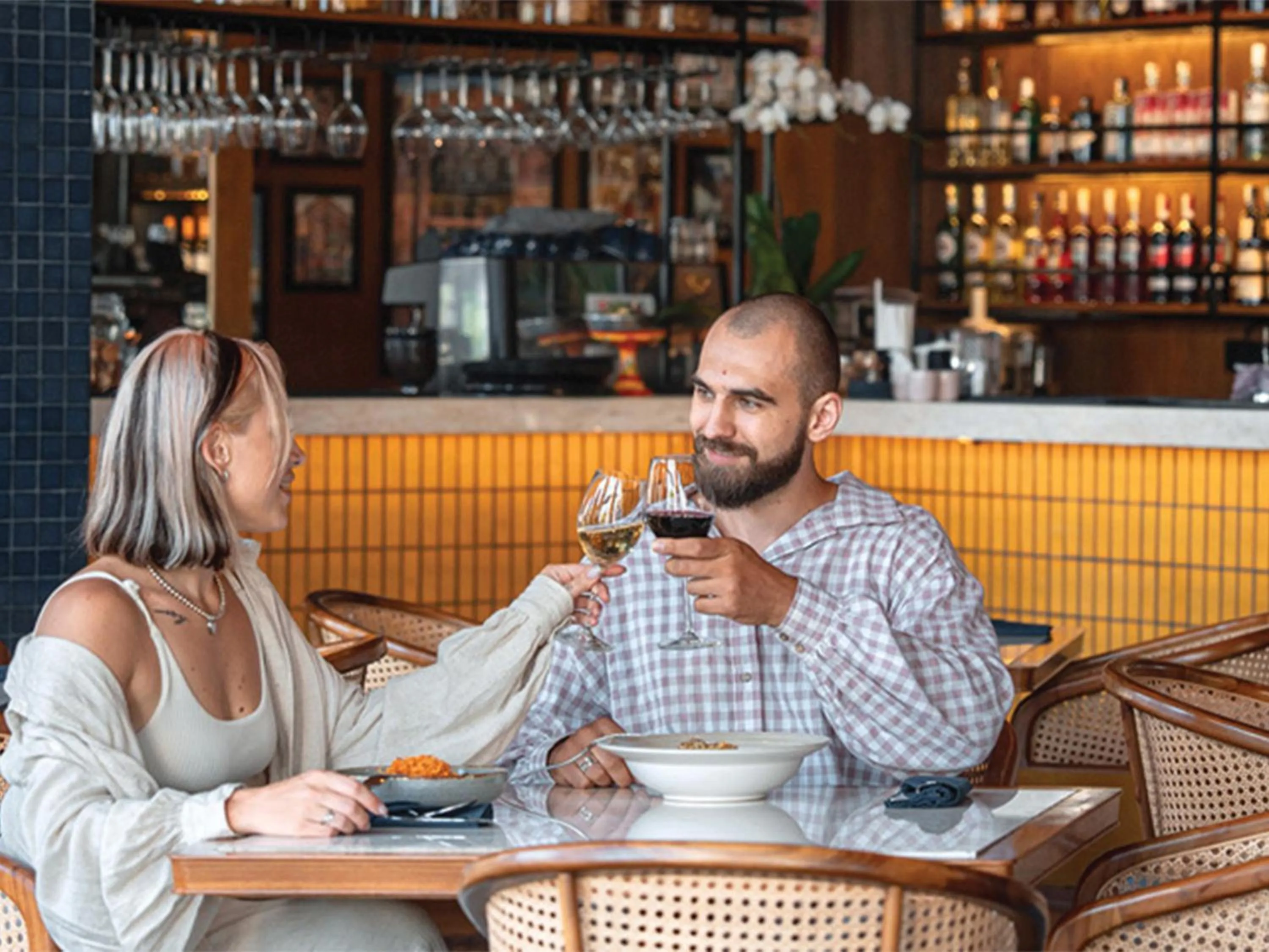 Restaurant/places to eat in Secana Beachtown Resort & Villas