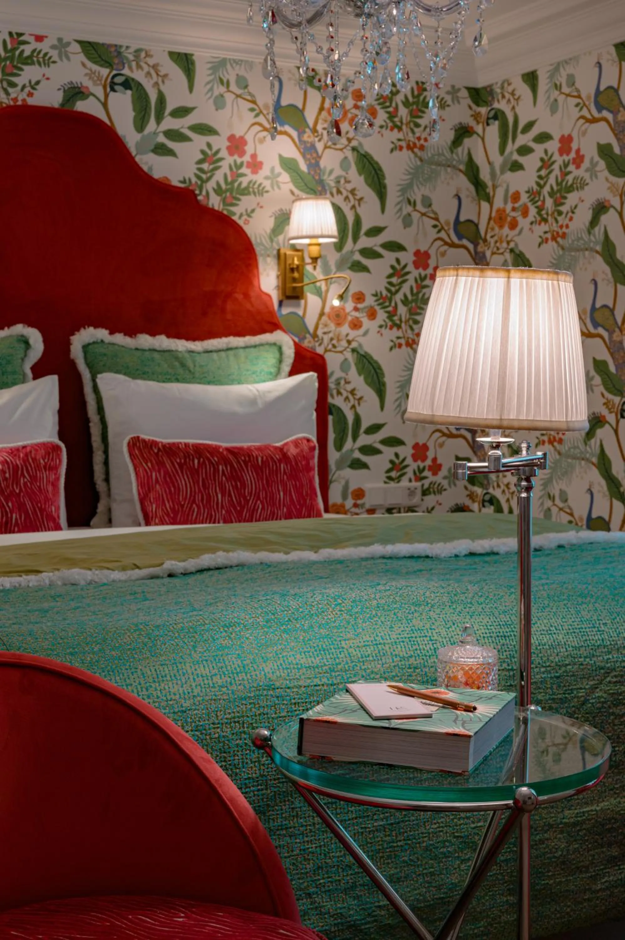 Property building in Hotel Estheréa