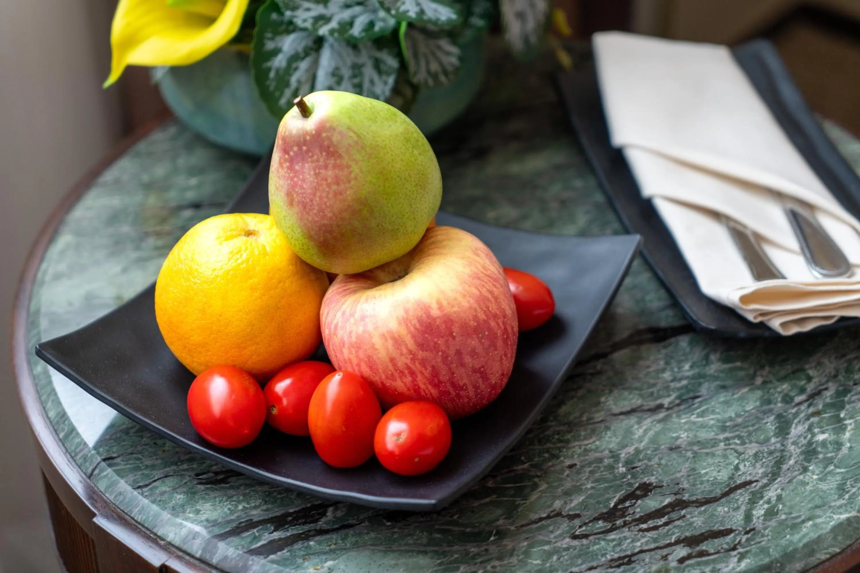 Food and drinks in Harriway Garden Hotel Houjie