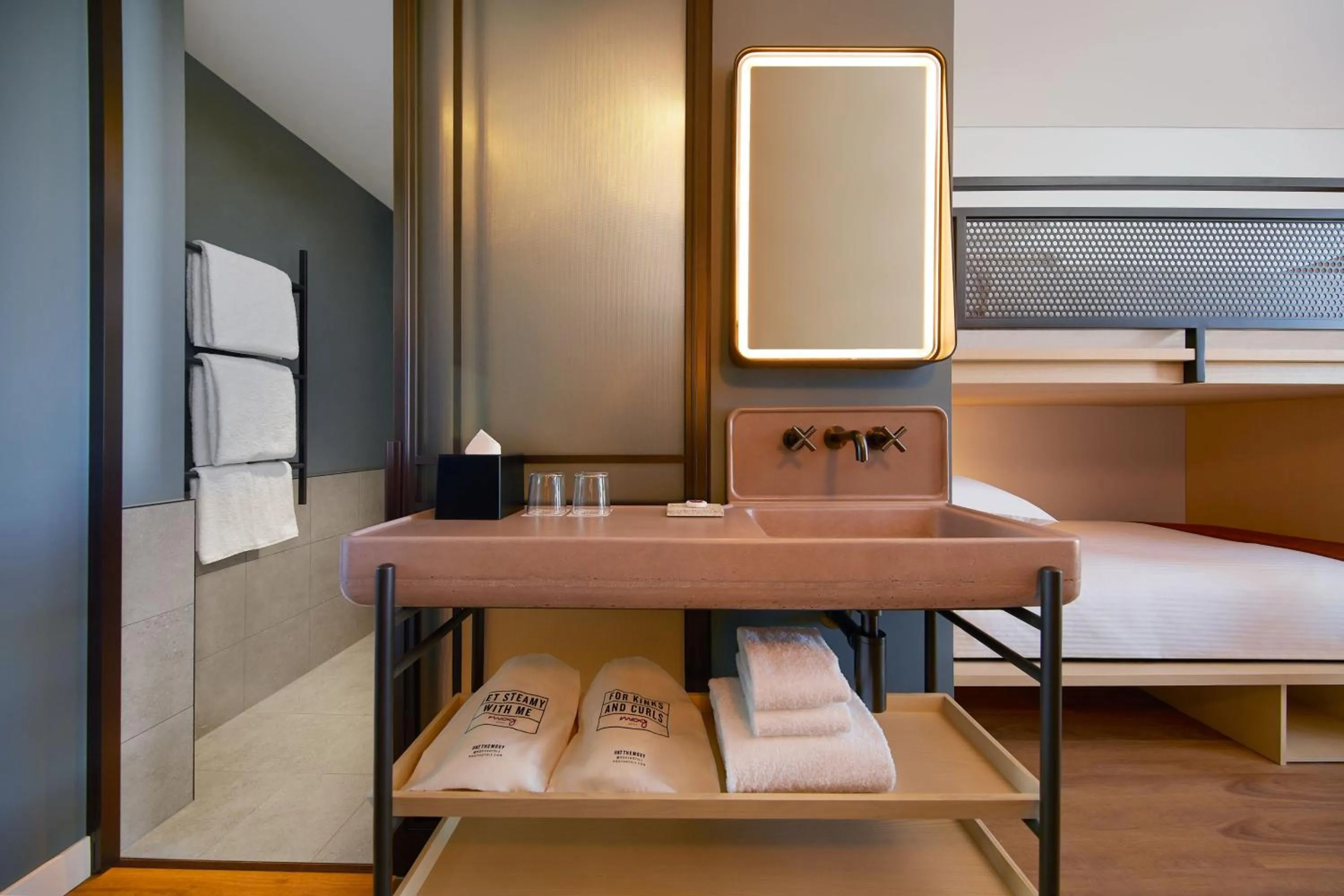 Bathroom, Bed in Moxy Sydney Airport