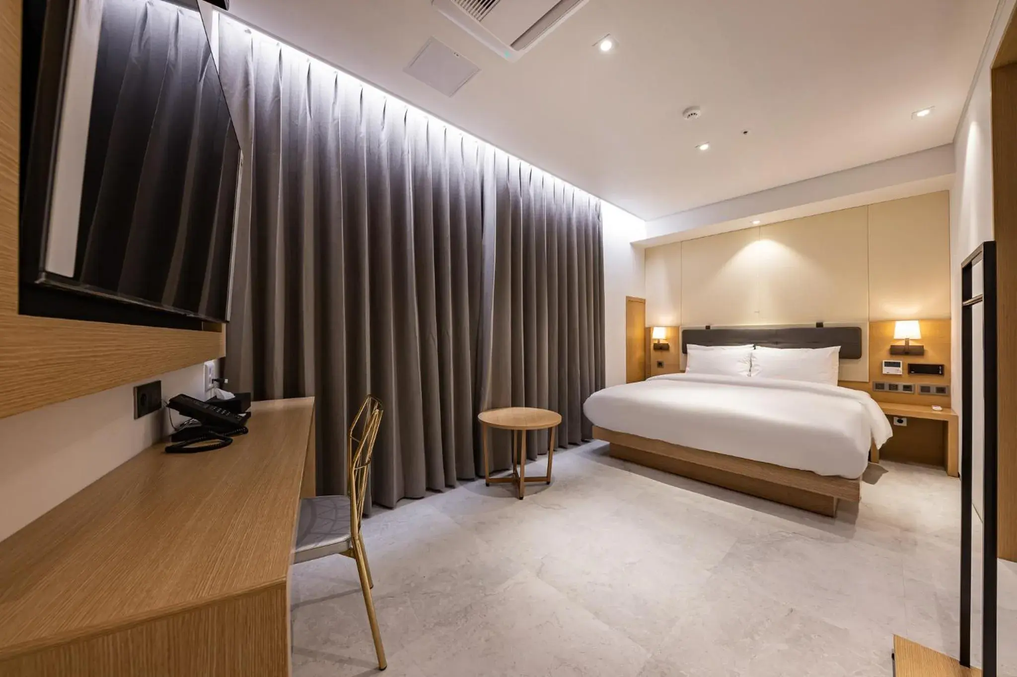 Bed in Masan Daisy Hotel Bed in Masan Daisy Hotel