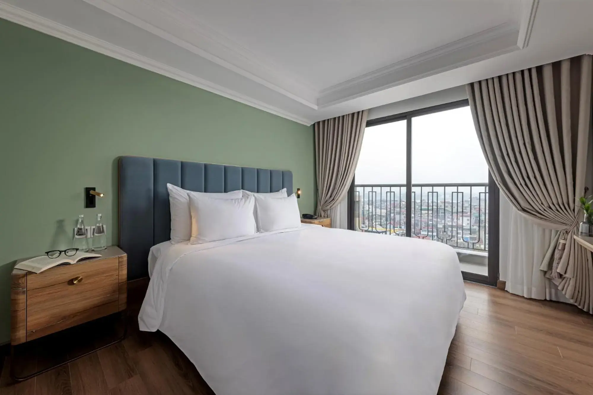 Bed in La Siesta Classic Hang Thung Bed in La Siesta Classic Hang Thung