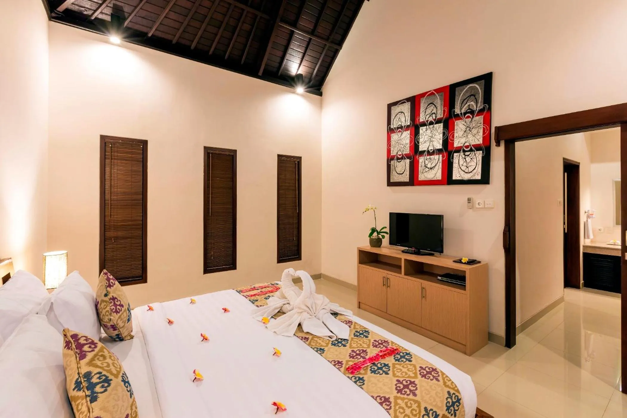 Bed in Kubal Villa and Living Seminyak