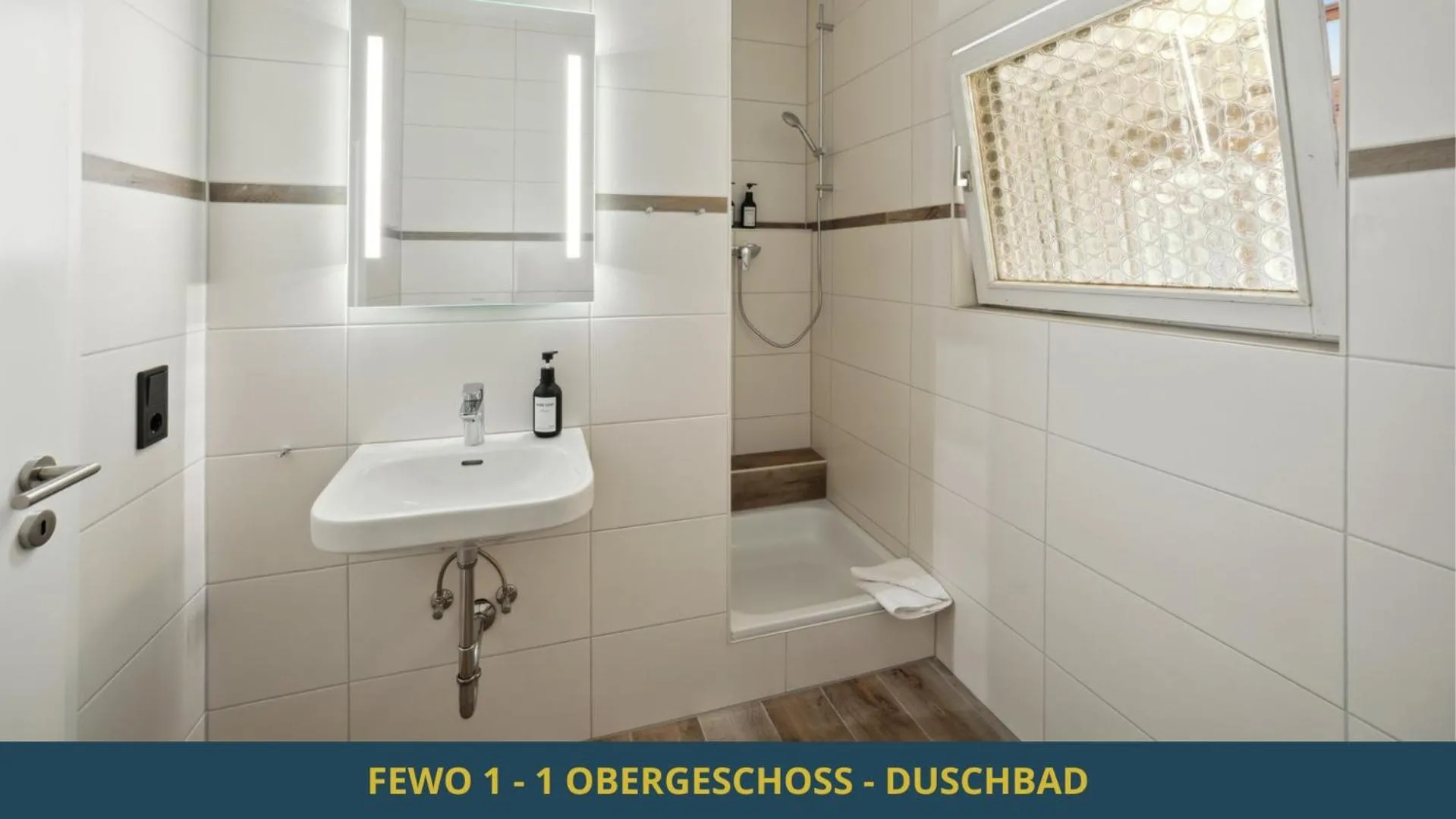 Shower in SandAPART34 - 4 tolle FeWos von 1-9 Pers mitten in der Altstadt