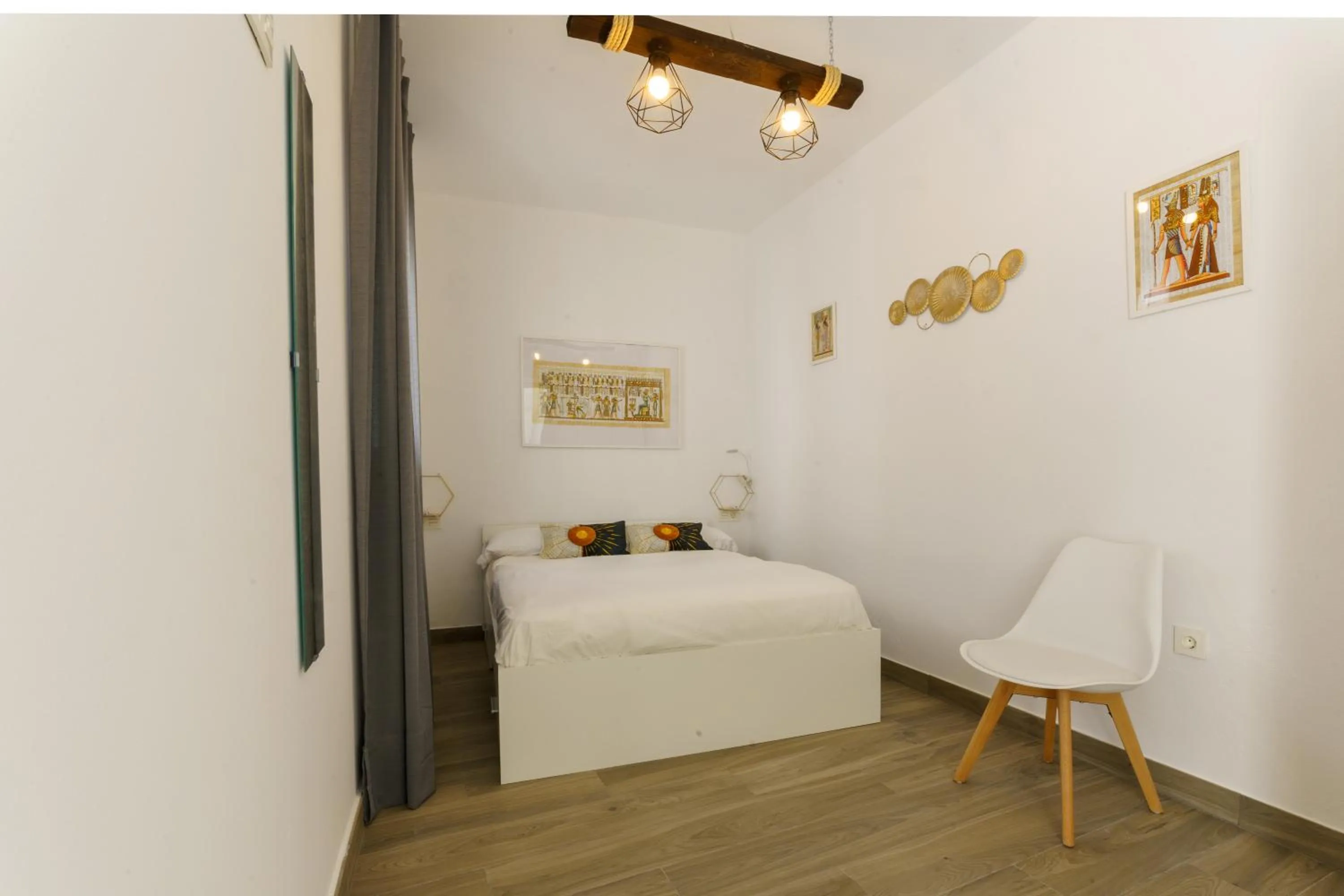 Bedroom, Bed in APARTAMENTOS MAPAMUNDI