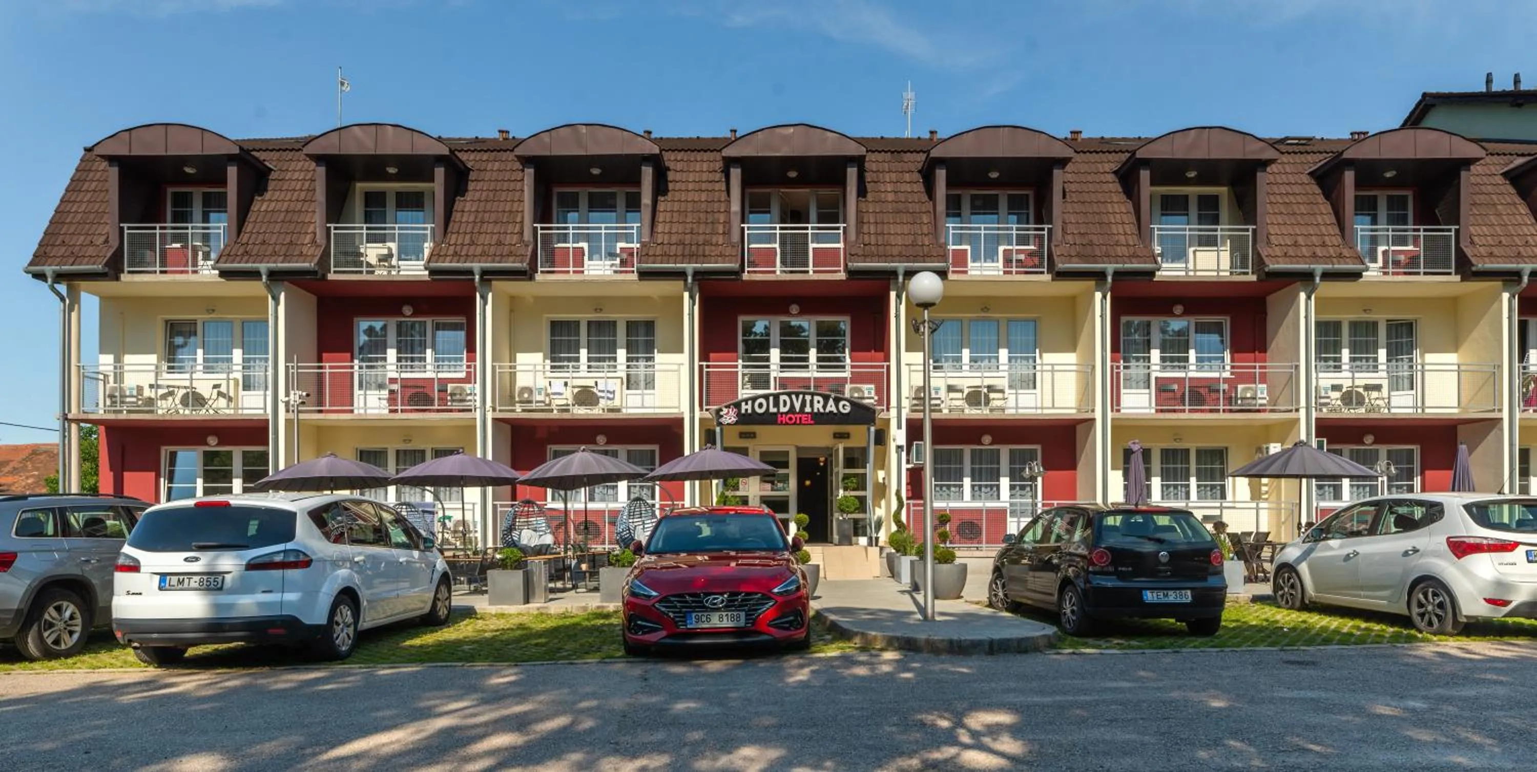 Property building in Holdvirág Hotel