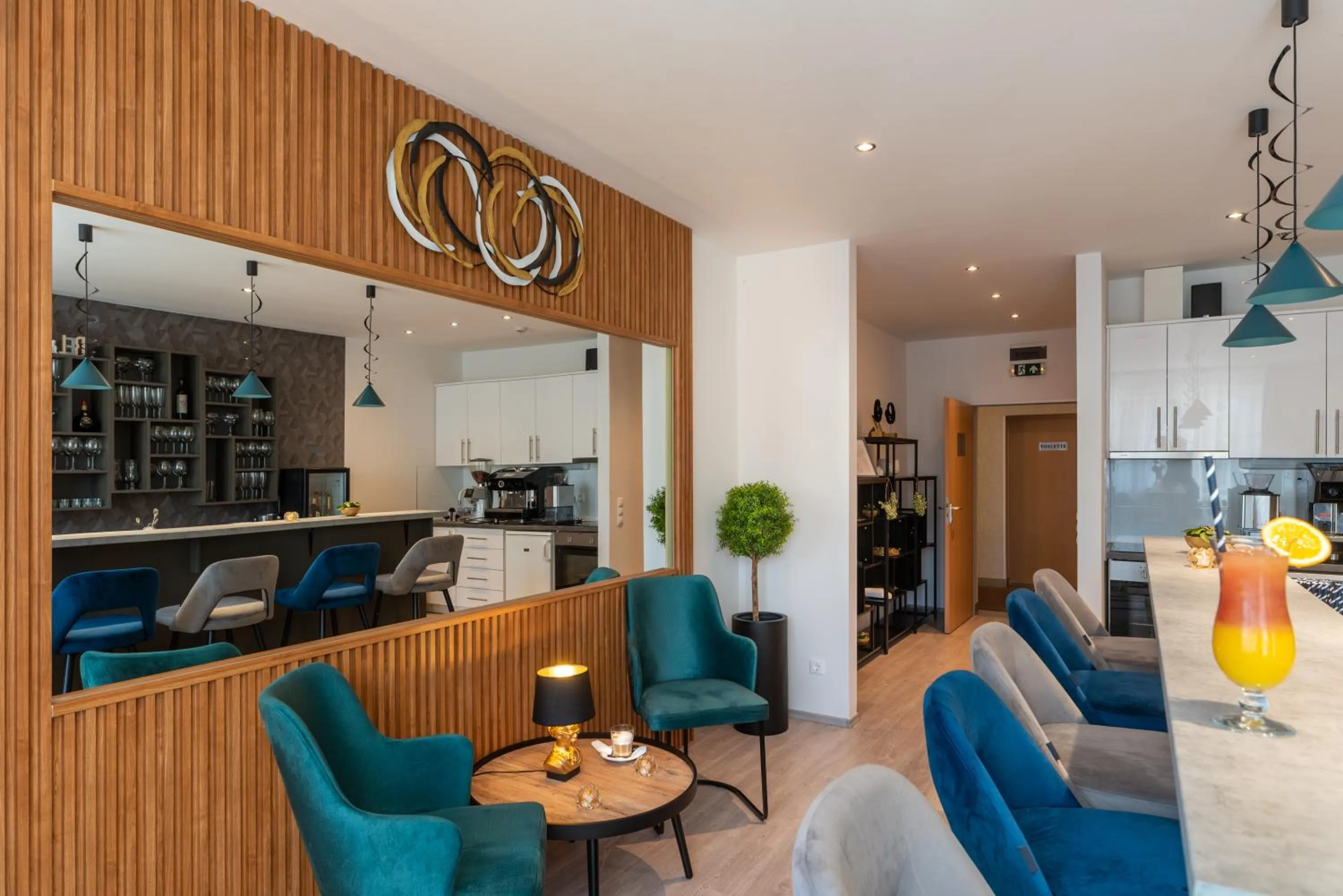 Lounge or bar in Holdvirág Hotel